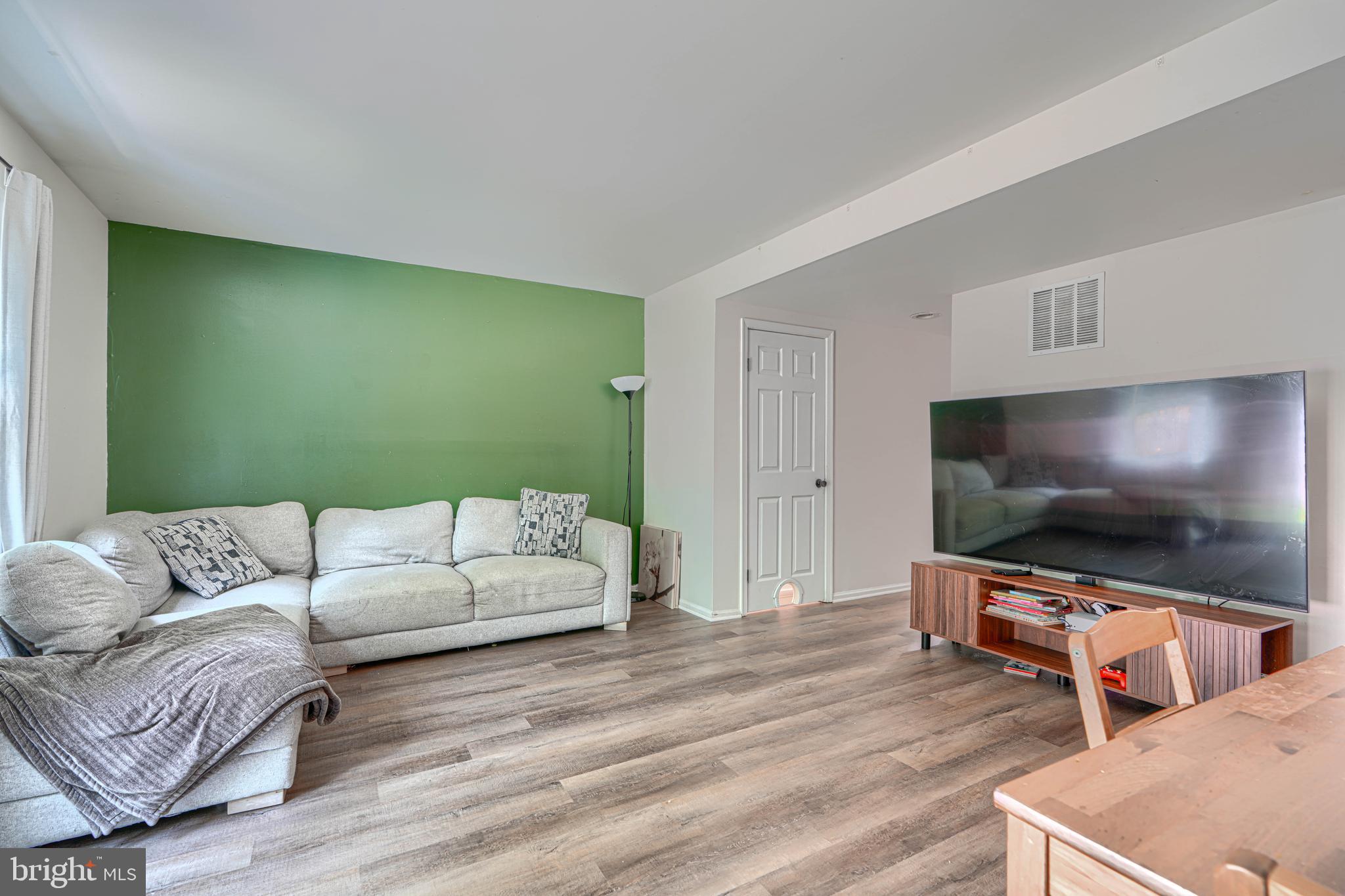 MARBLE HILL - Residential