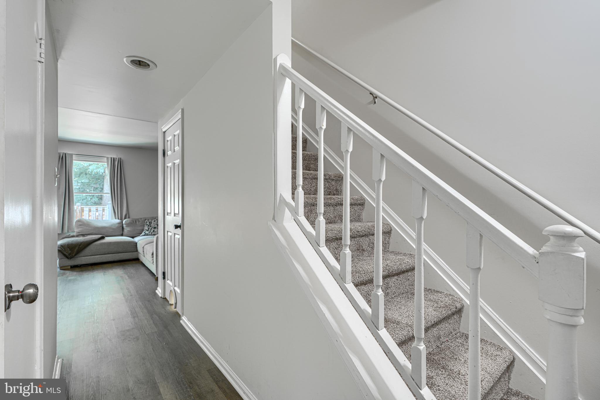 MARBLE HILL - Residential