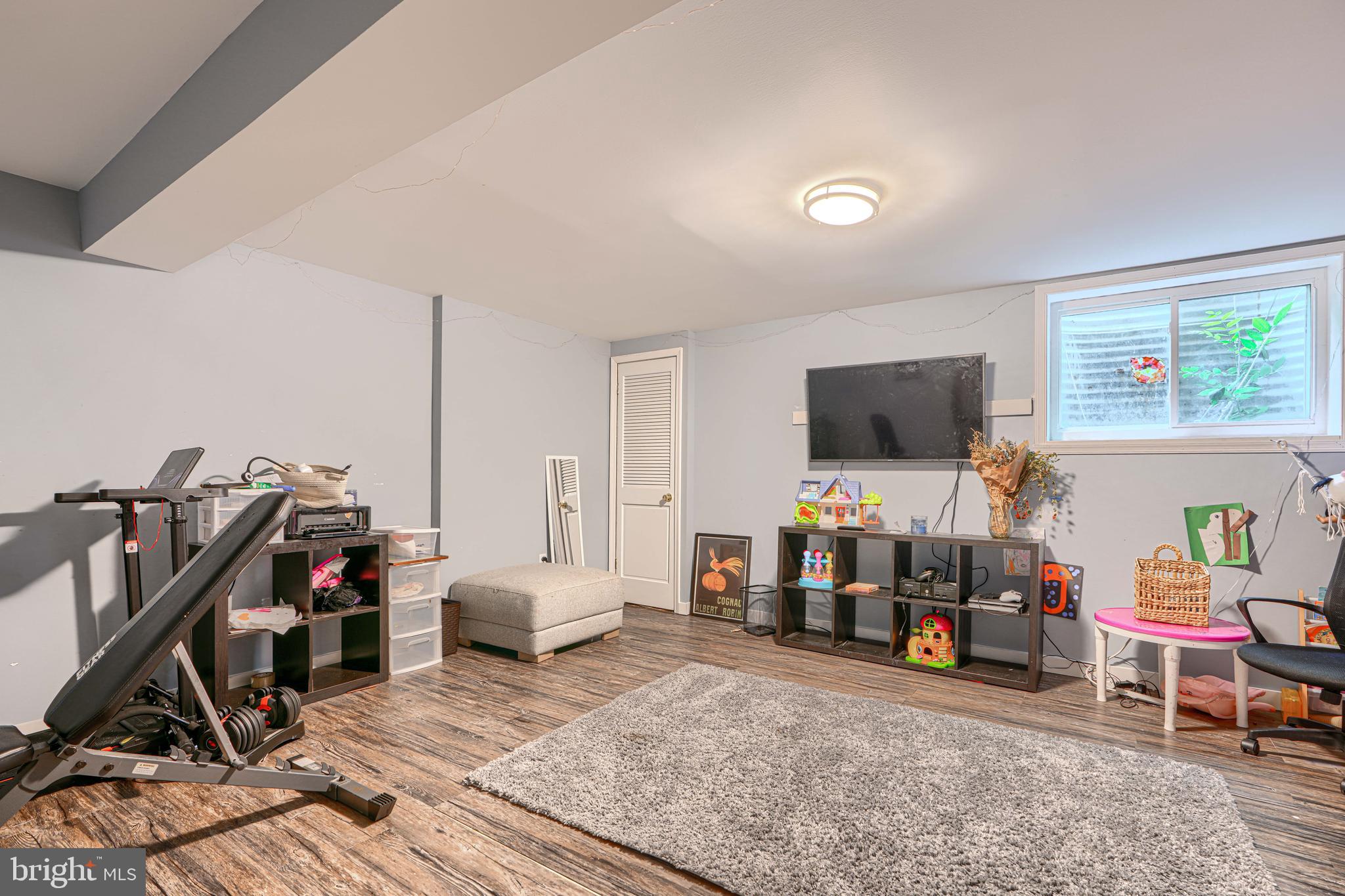 MARBLE HILL - Residential