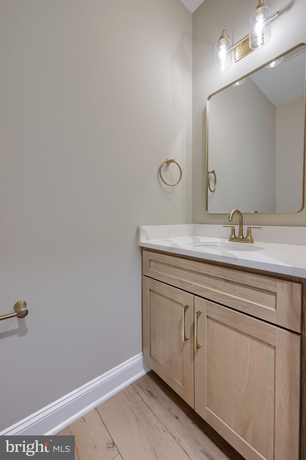 CROSSGATES - Residential