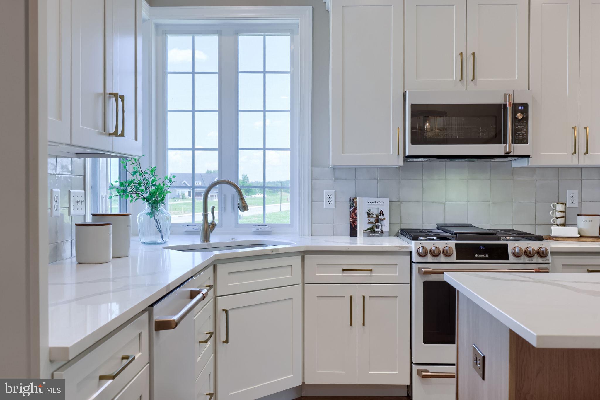 CROSSGATES - Residential