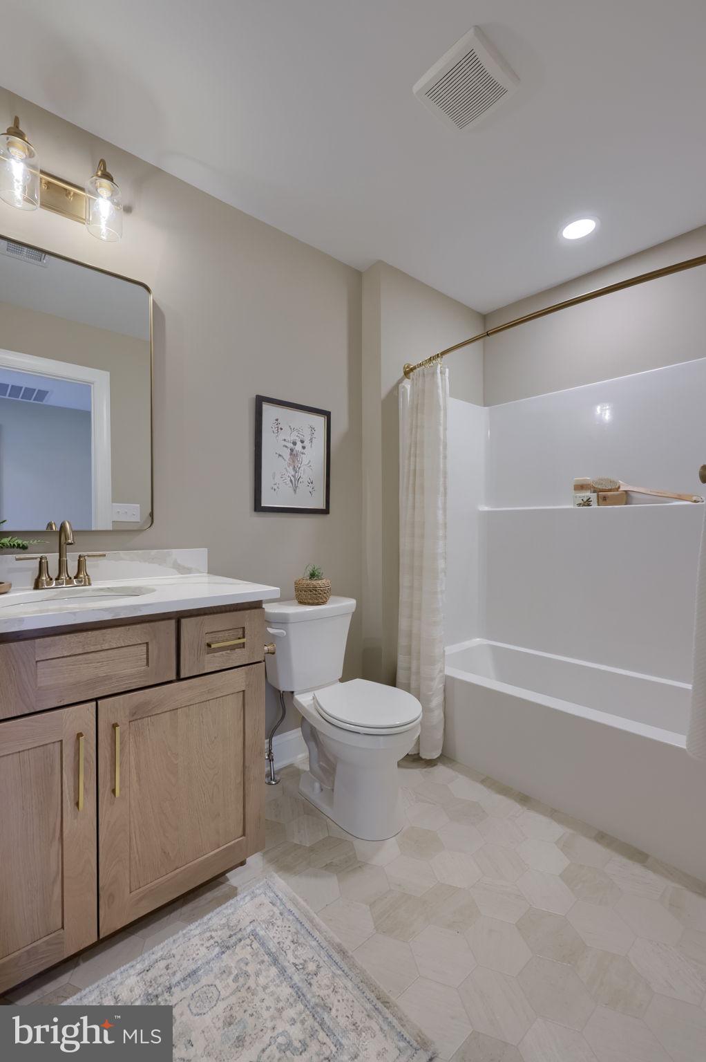 CROSSGATES - Residential