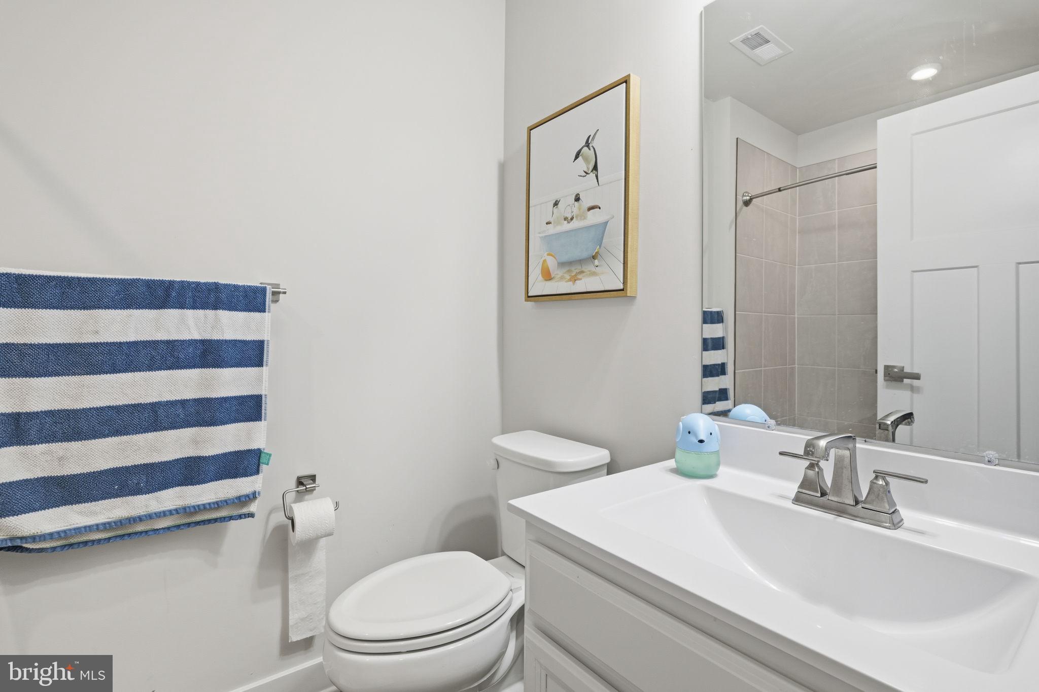 JAMES RUN CARRIAGE HOMES - Residential