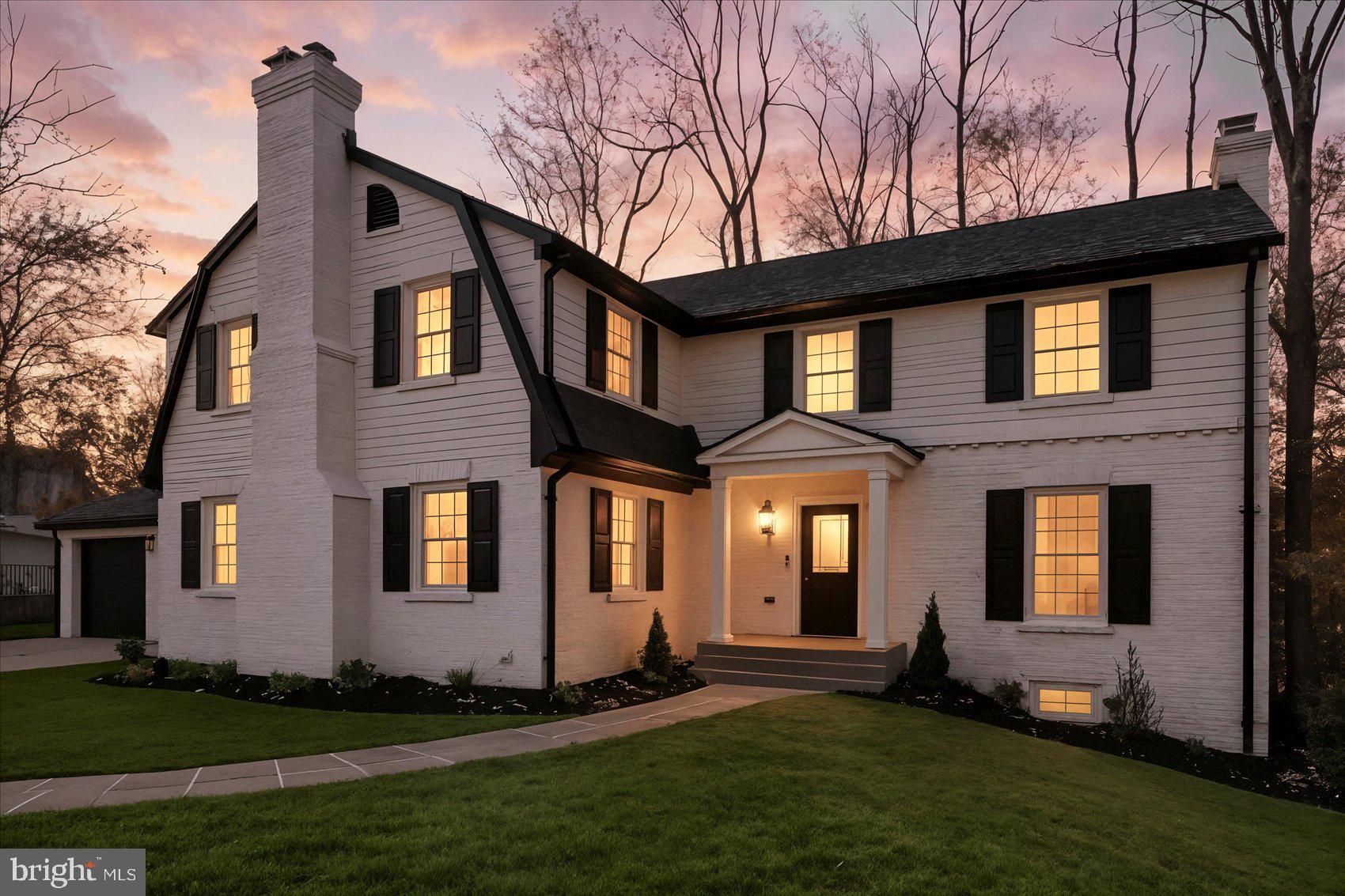 RIVER FALLS - Residential