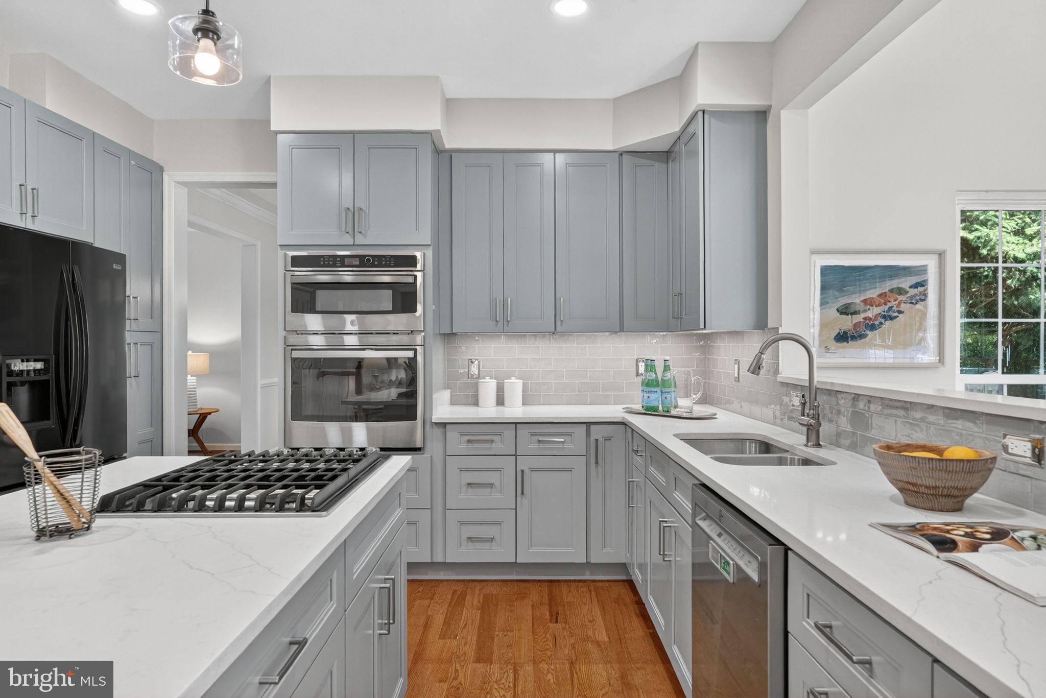 WEST FAIRLAND ESTATES - Residential
