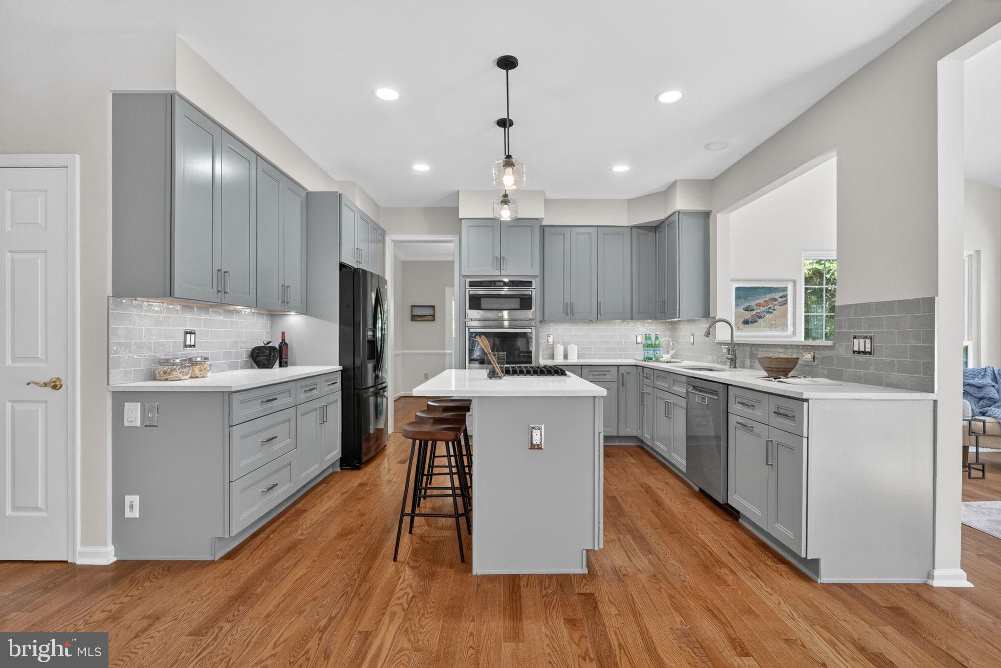 WEST FAIRLAND ESTATES - Residential
