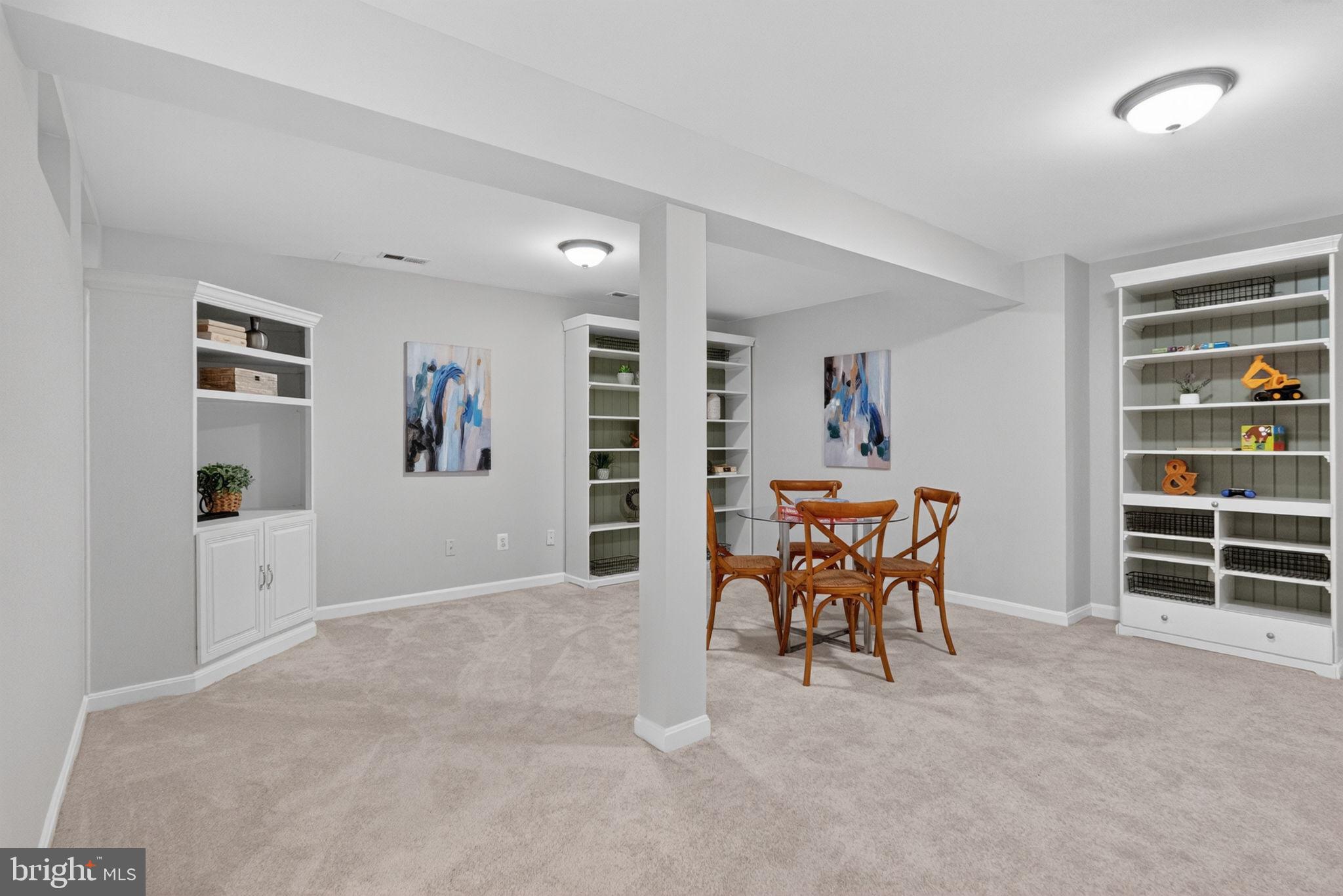 WEST FAIRLAND ESTATES - Residential