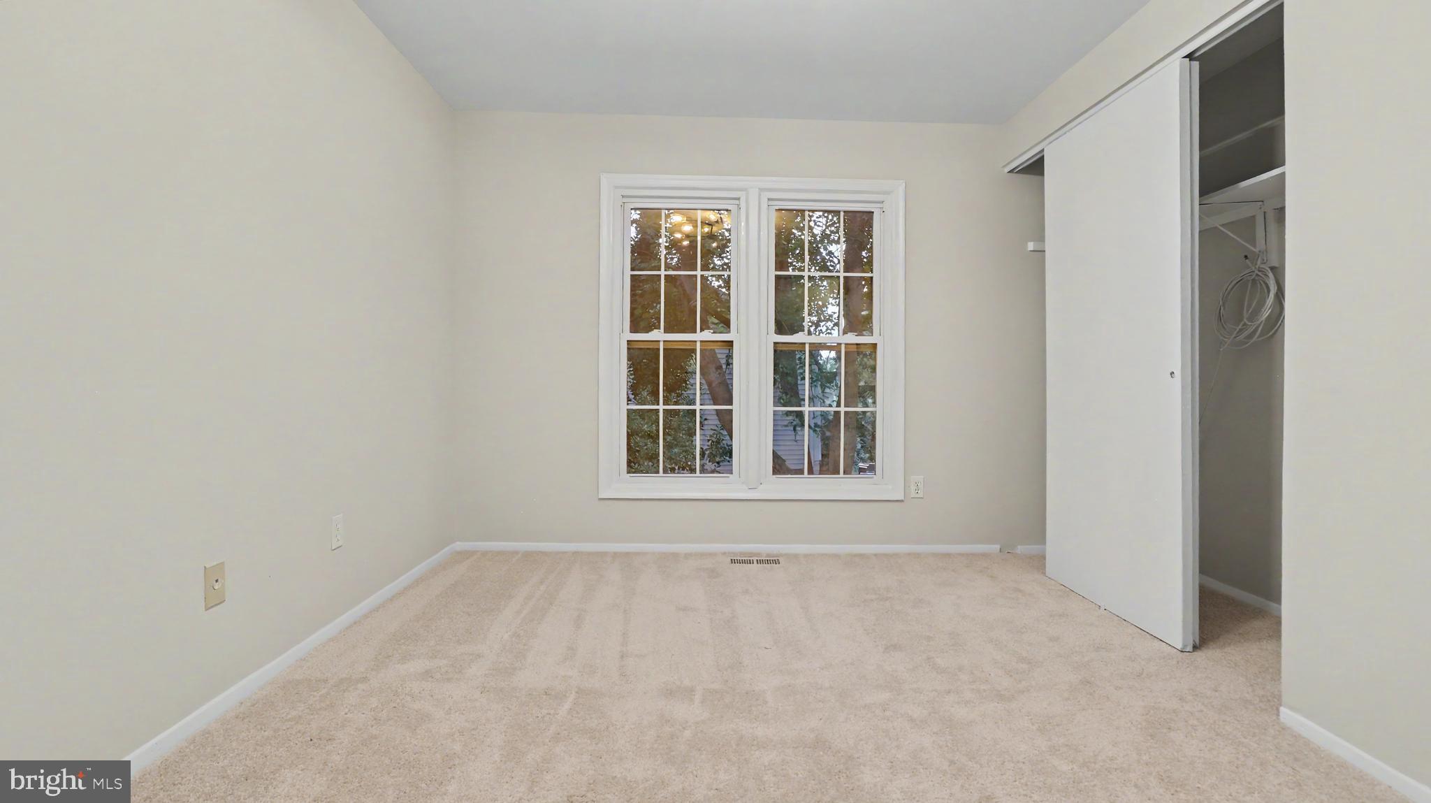 POTOMAC CHASE - Residential