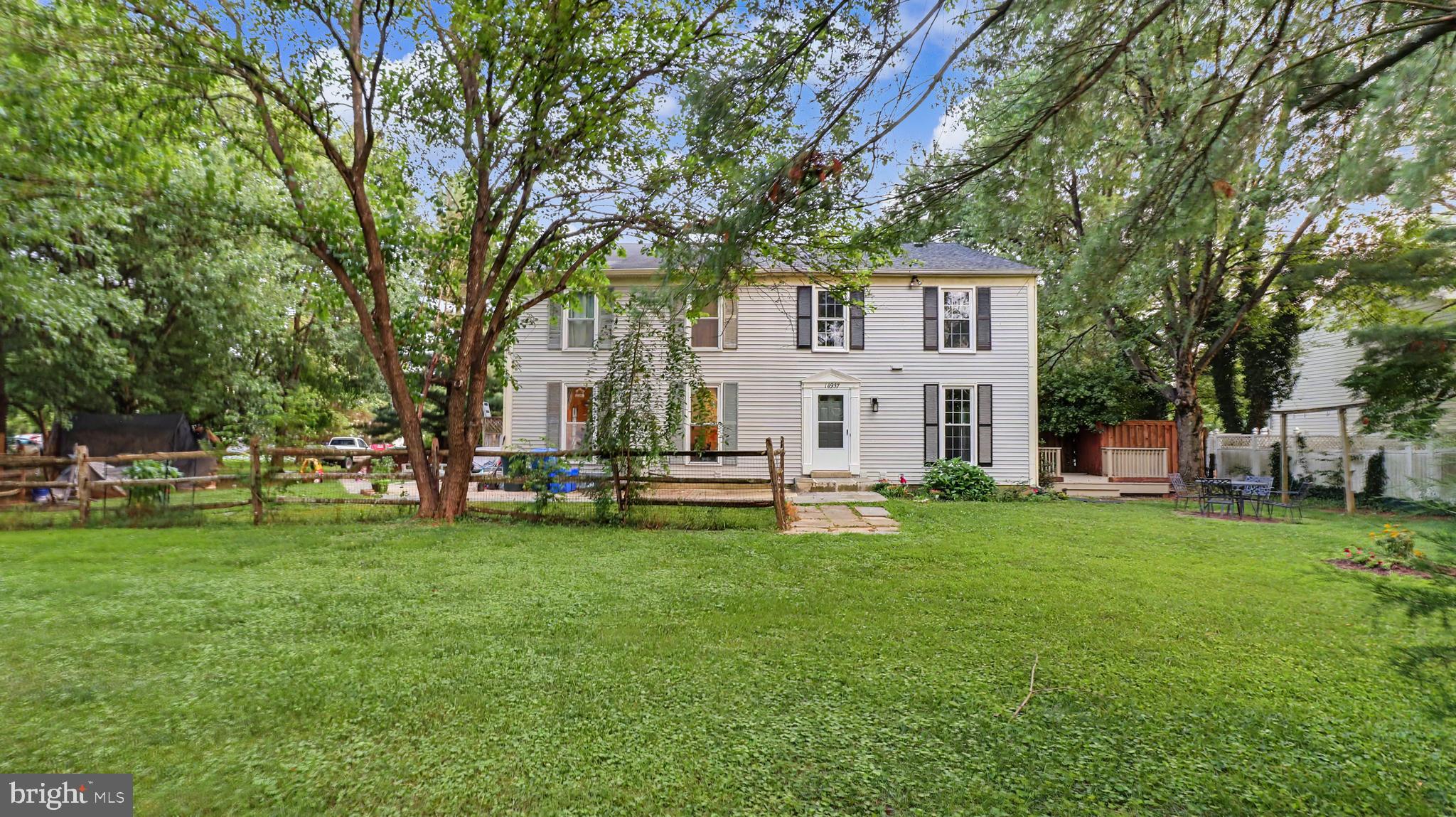 POTOMAC CHASE - Residential