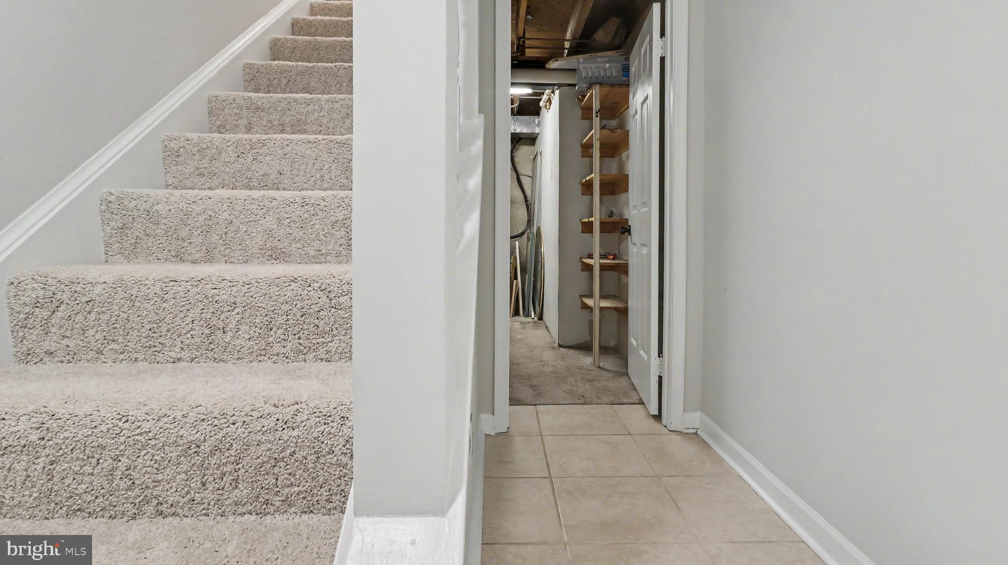 POTOMAC CHASE - Residential