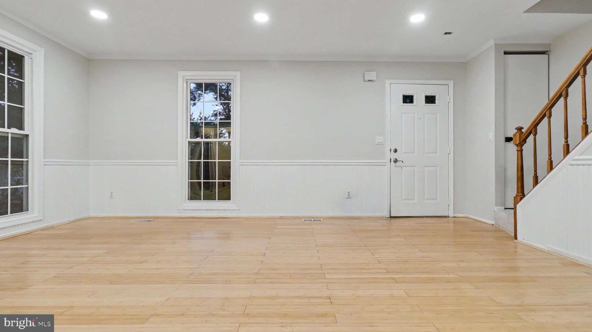 POTOMAC CHASE - Residential