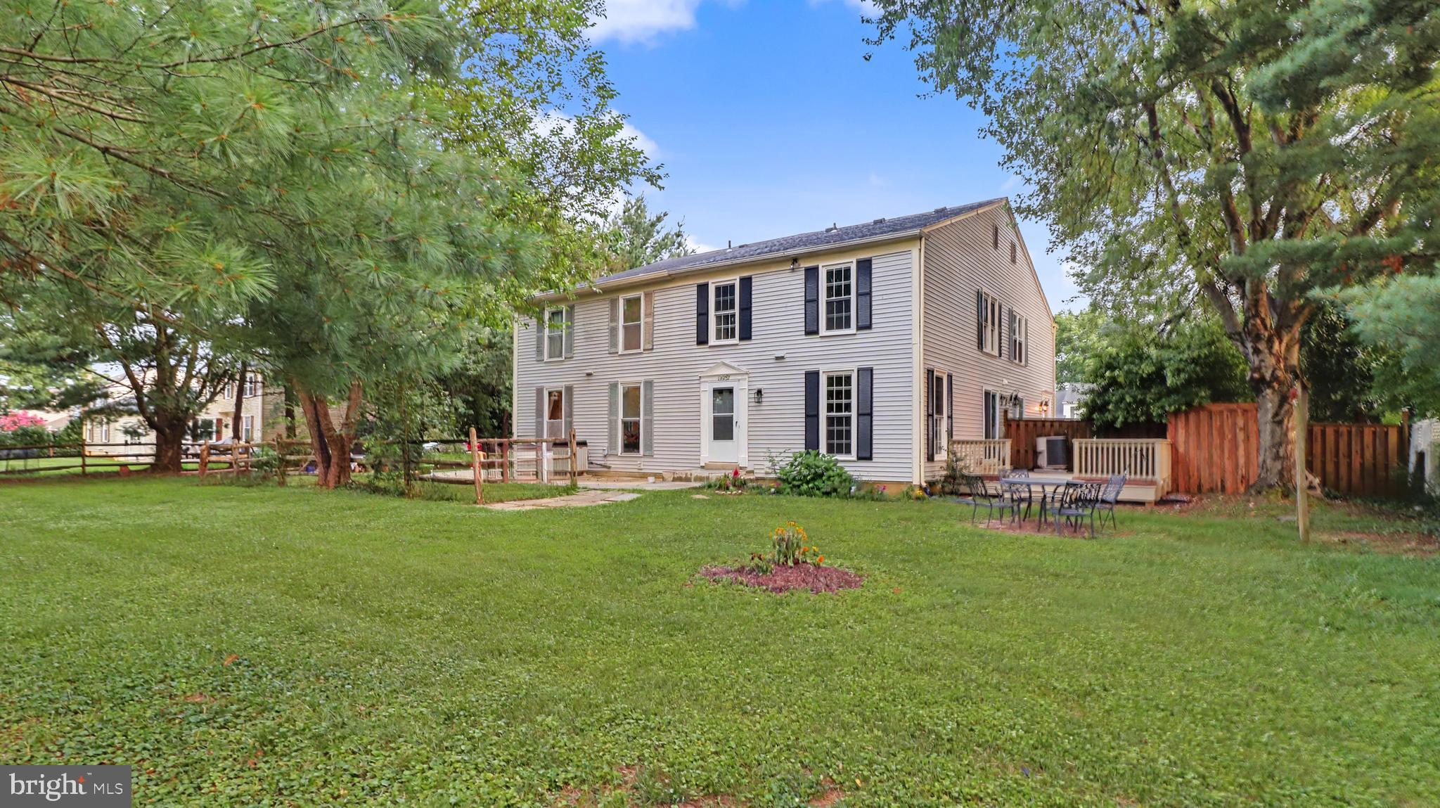 POTOMAC CHASE - Residential