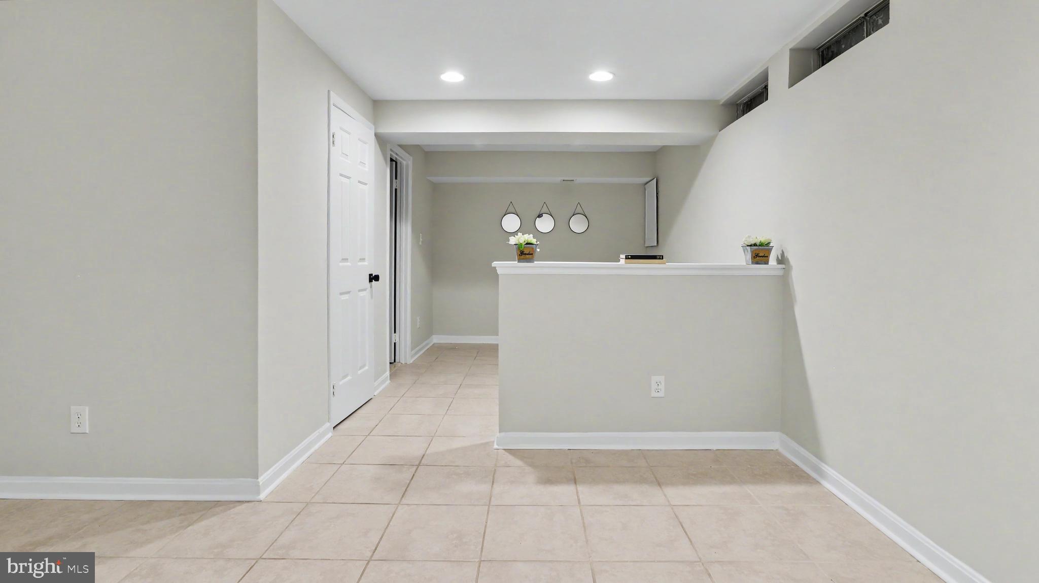 POTOMAC CHASE - Residential