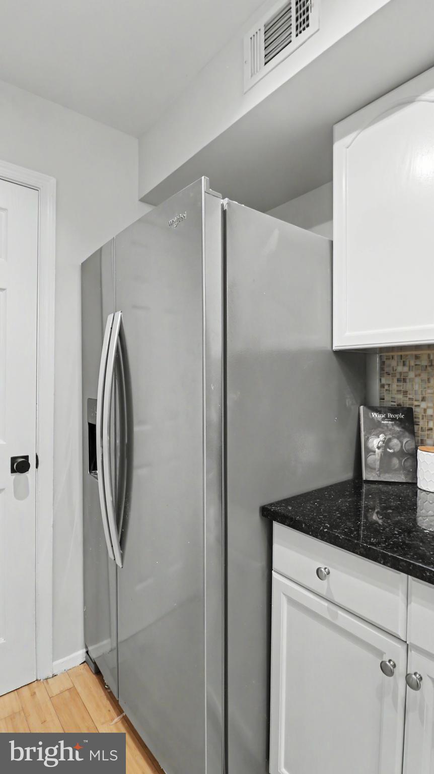 POTOMAC CHASE - Residential