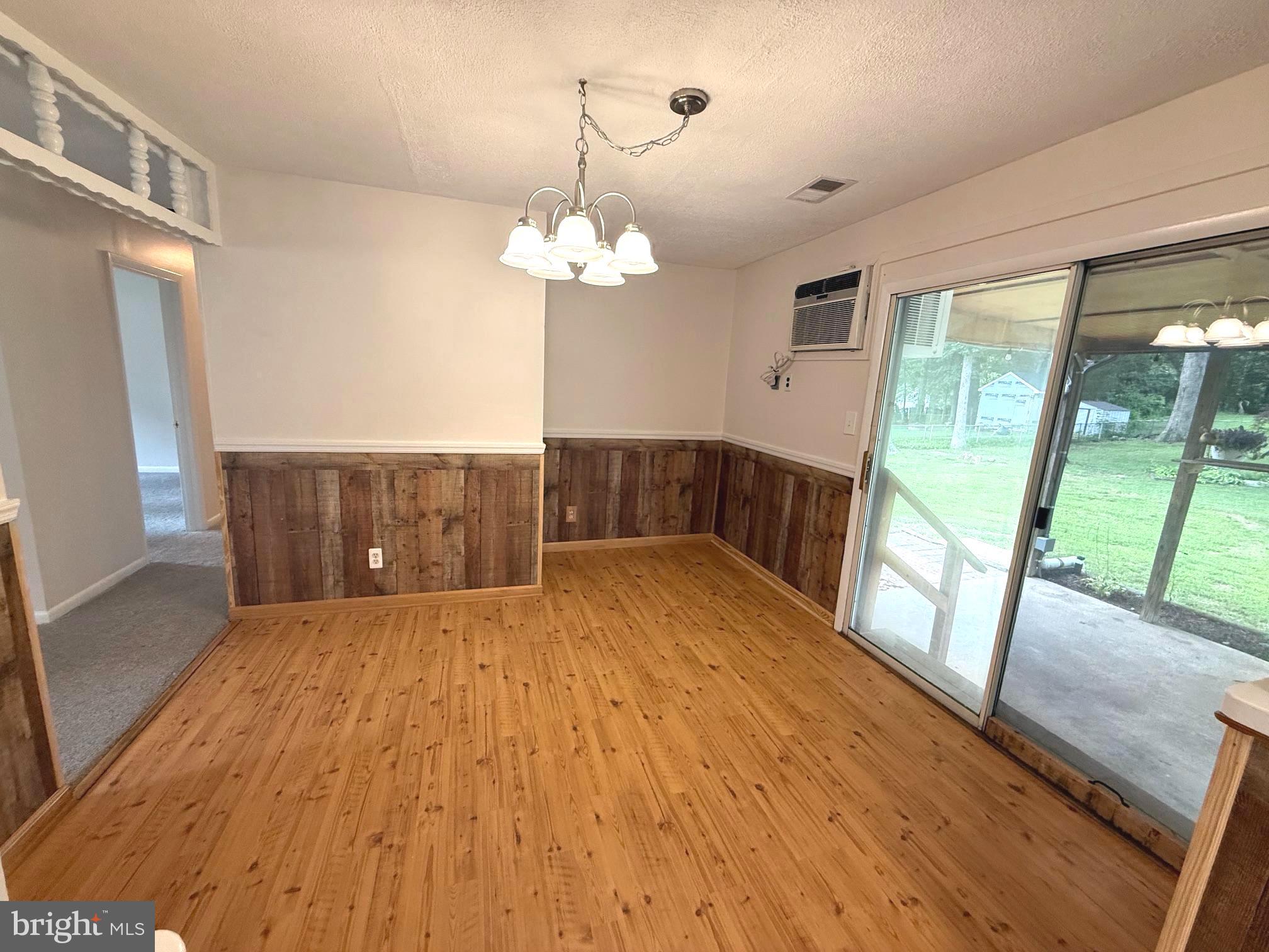 ROSEDALE - Residential