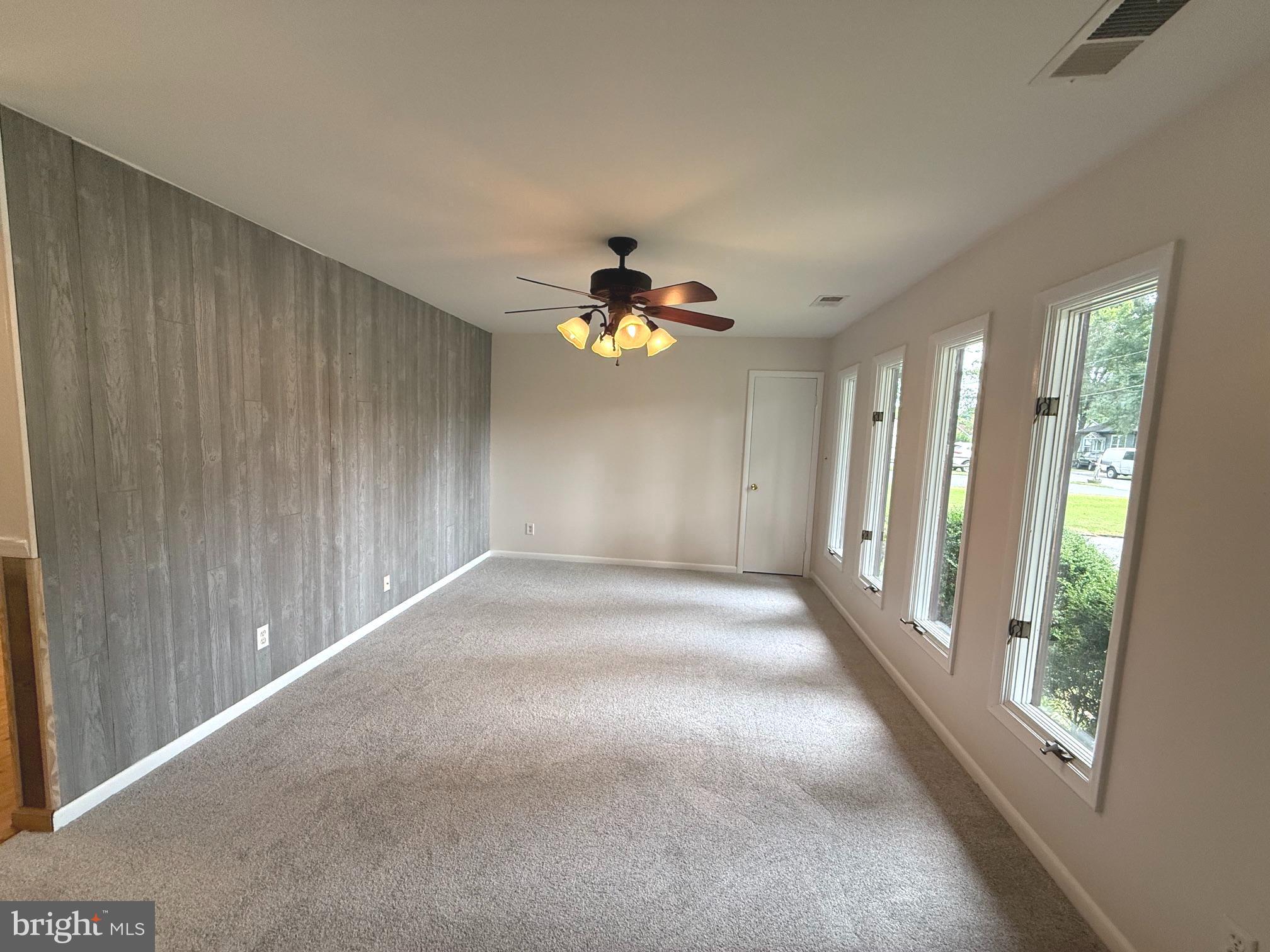 ROSEDALE - Residential