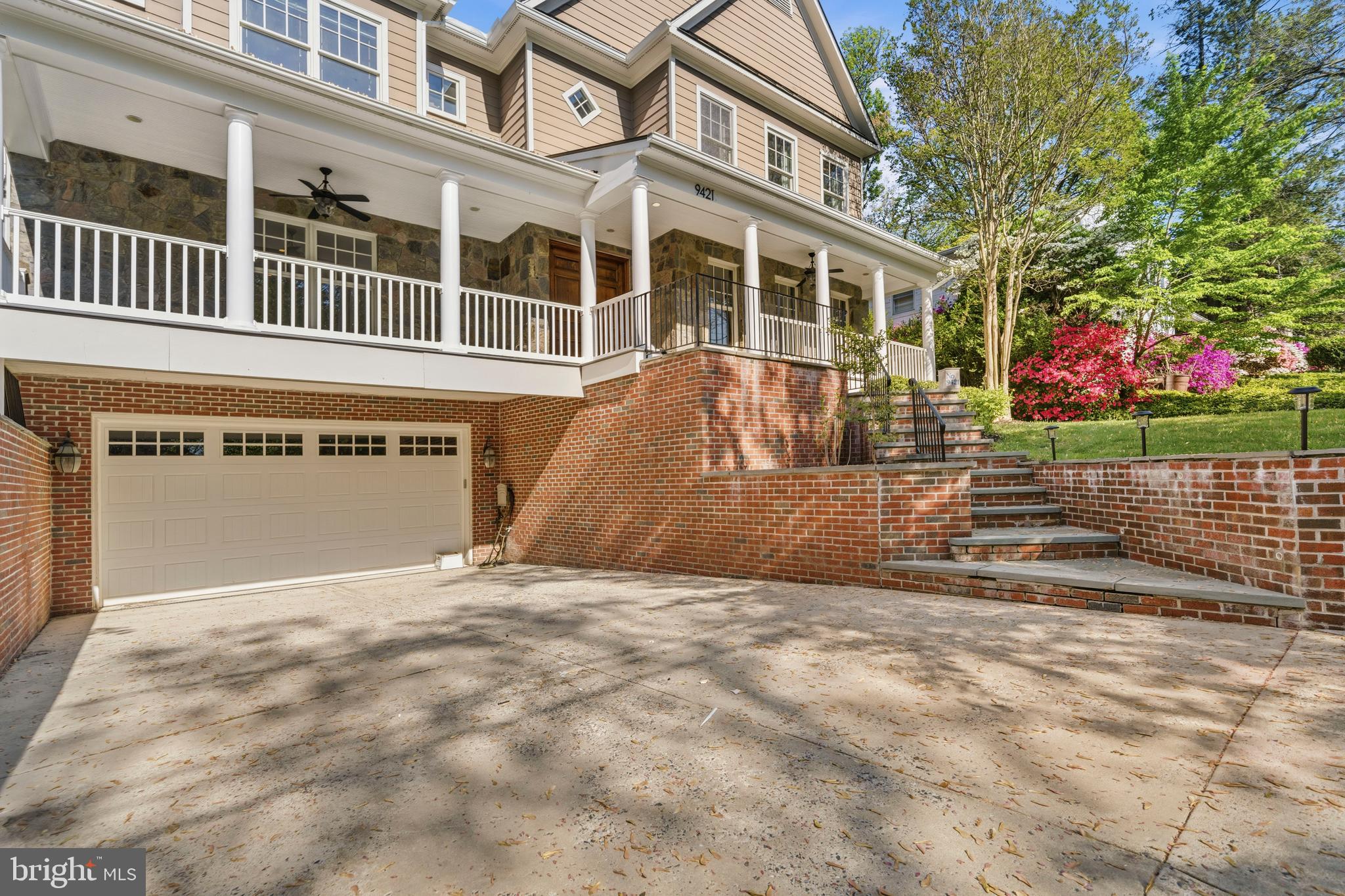 MAPLEWOOD MANOR - Residential