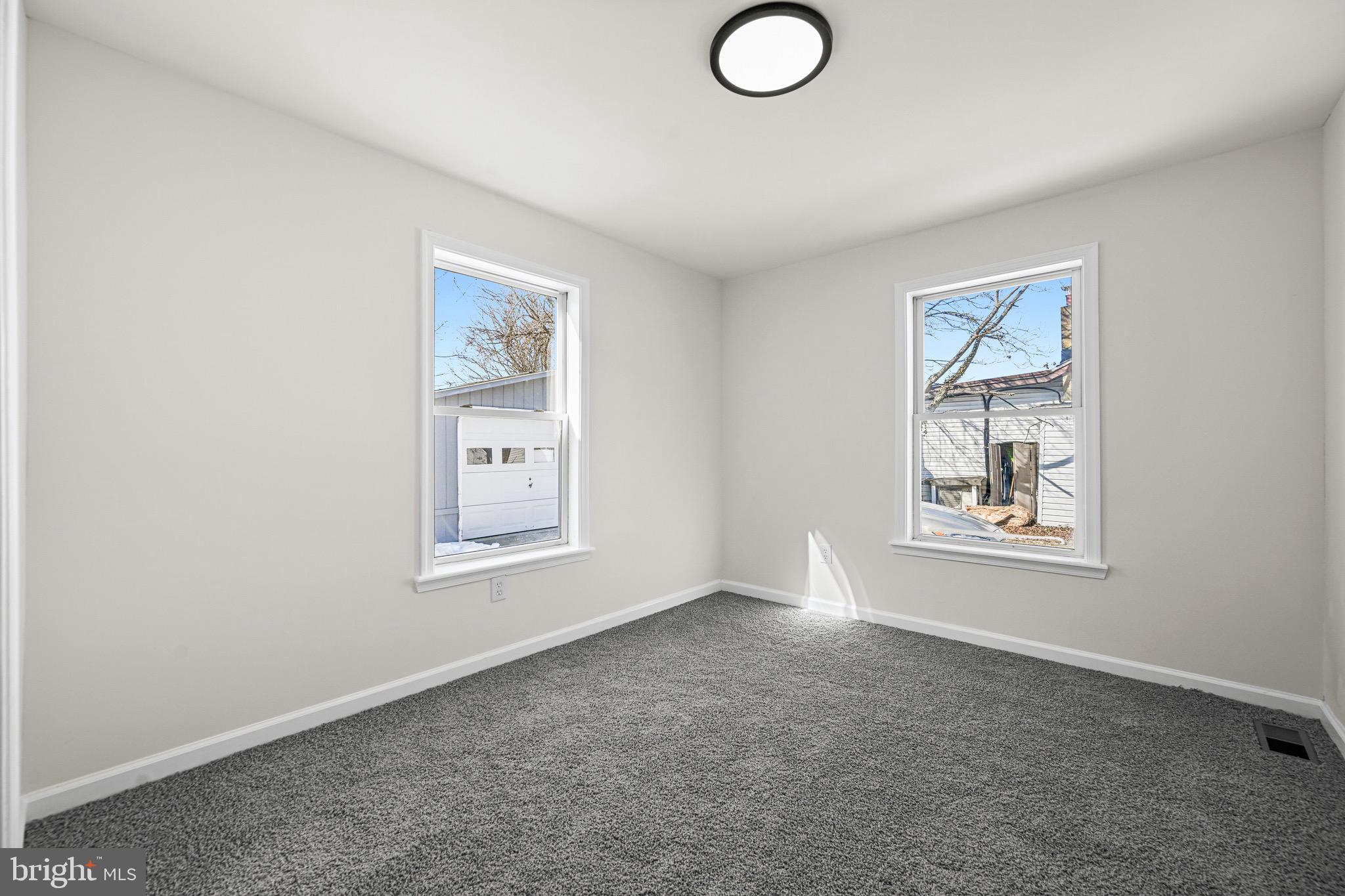 SELBY ON THE BAY - Residential
