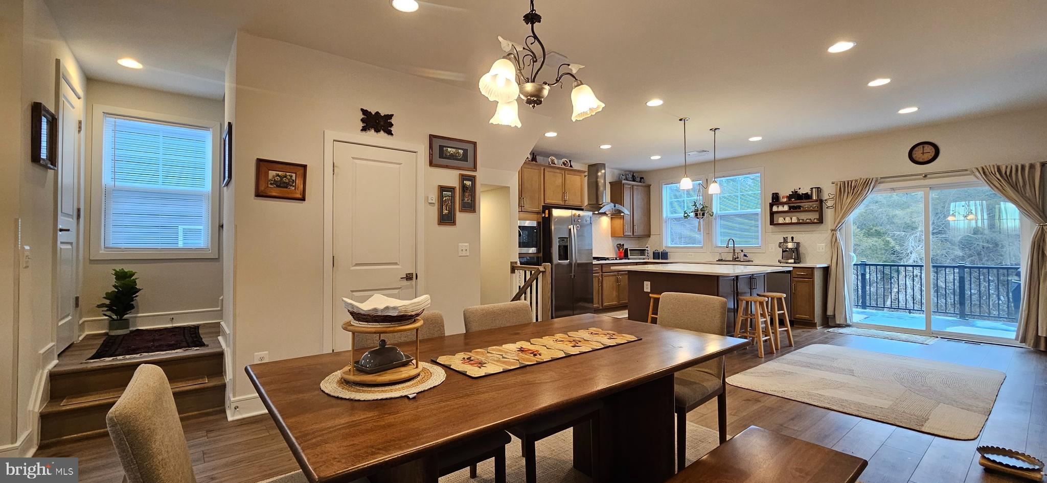 LAKE FREDERICK - Residential Lease