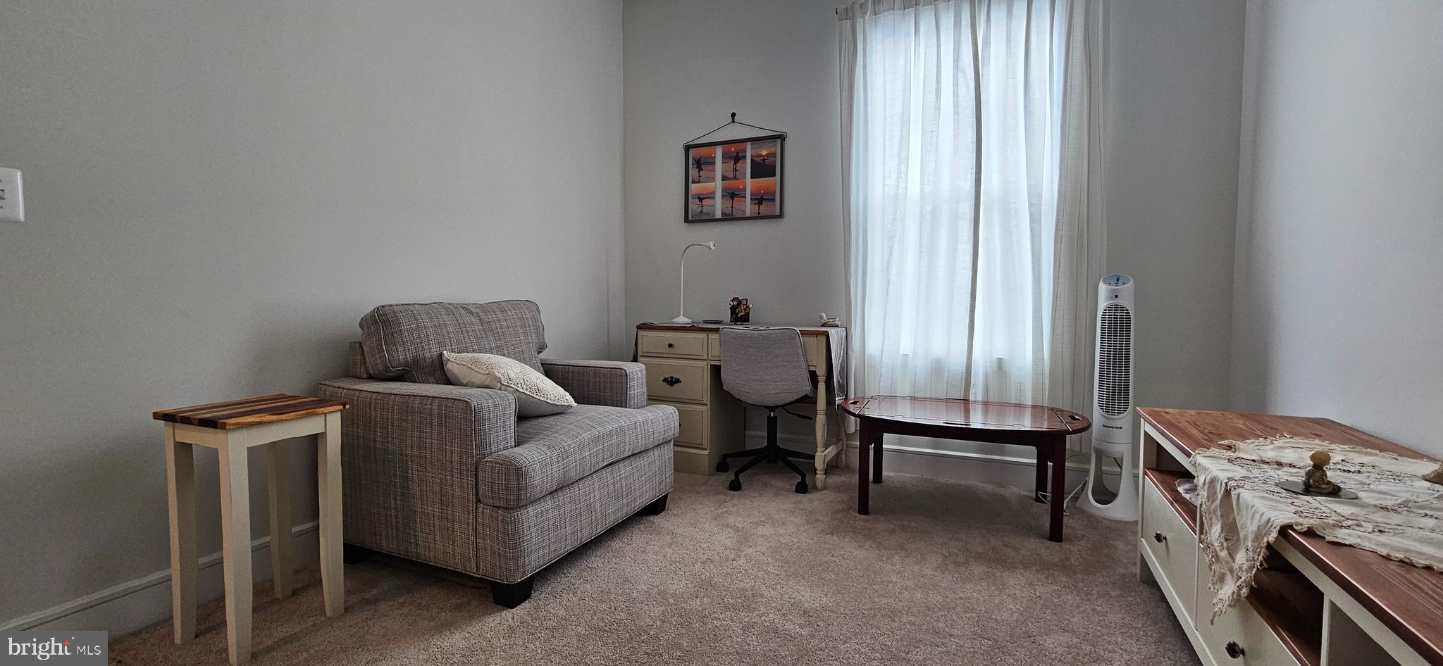 LAKE FREDERICK - Residential Lease