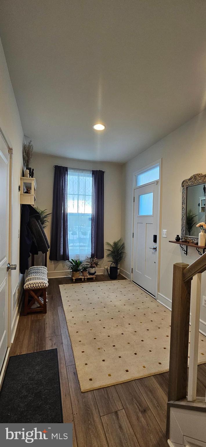 LAKE FREDERICK - Residential Lease