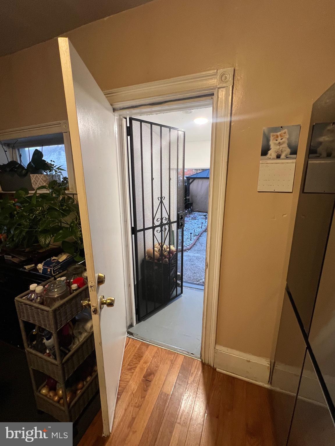 LAWNCREST - Residential