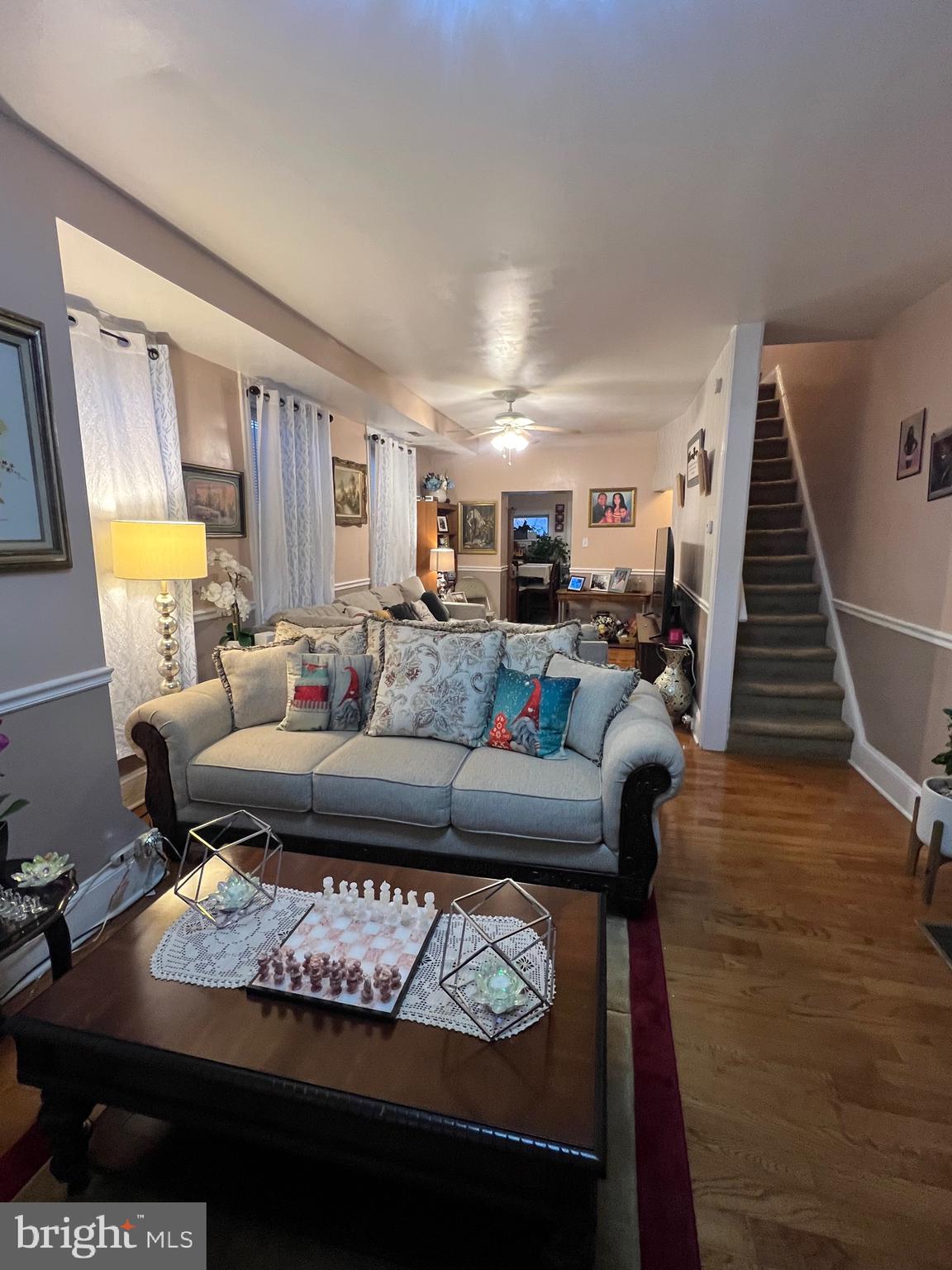 LAWNCREST - Residential