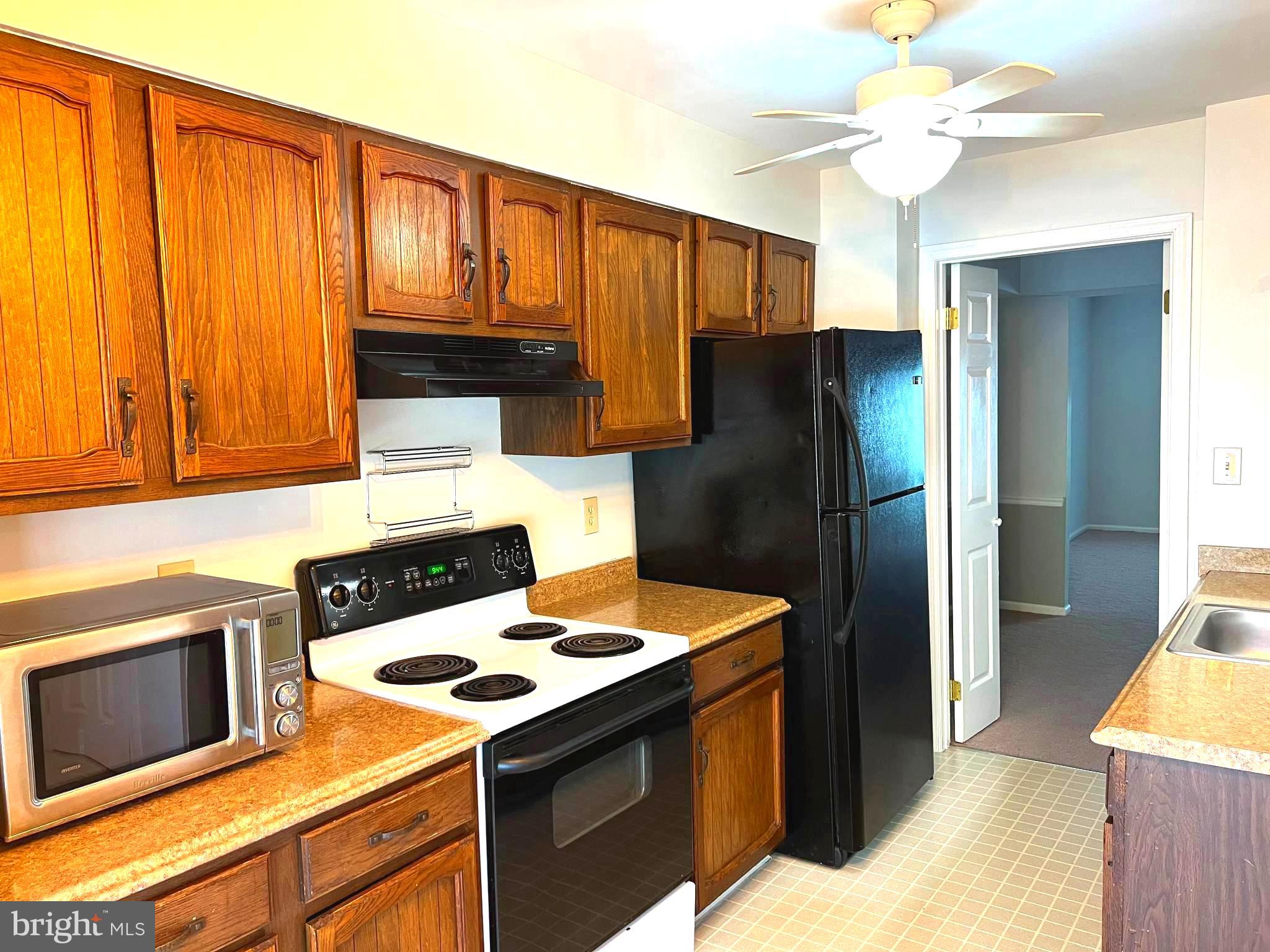 OAKMONT - Residential