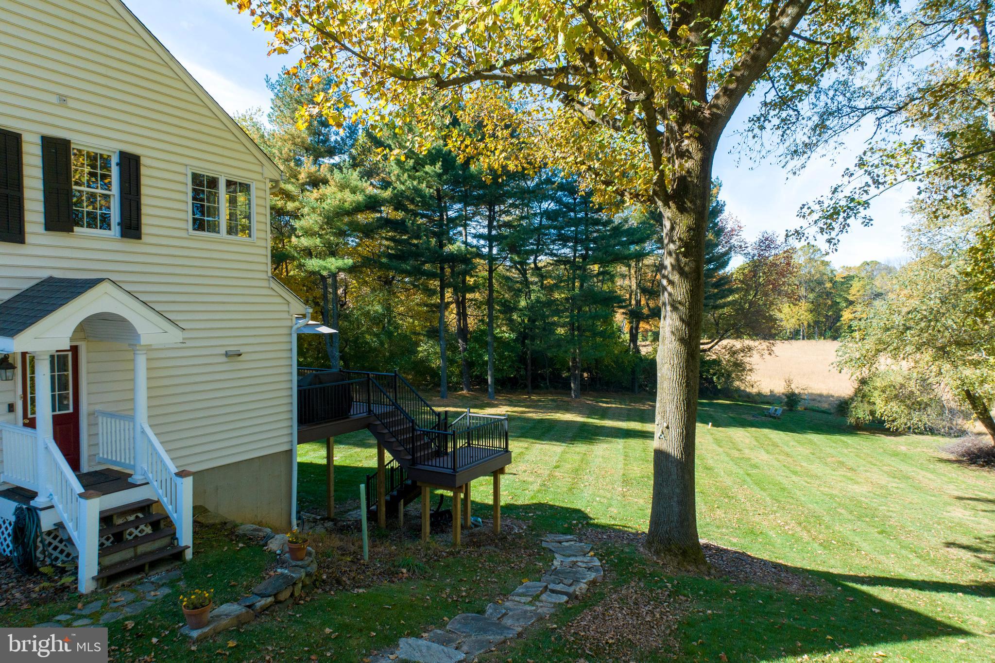 FOX HOLLOW - Residential
