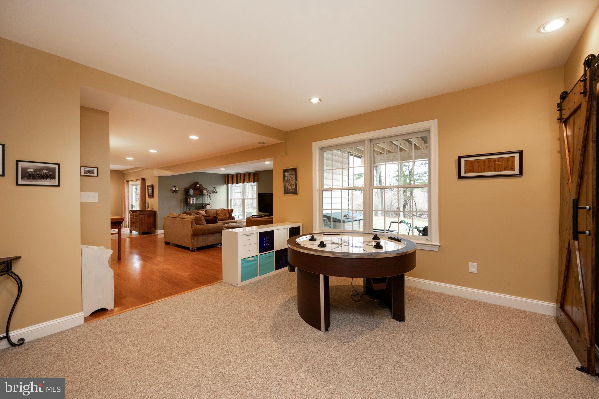 FOX HOLLOW - Residential