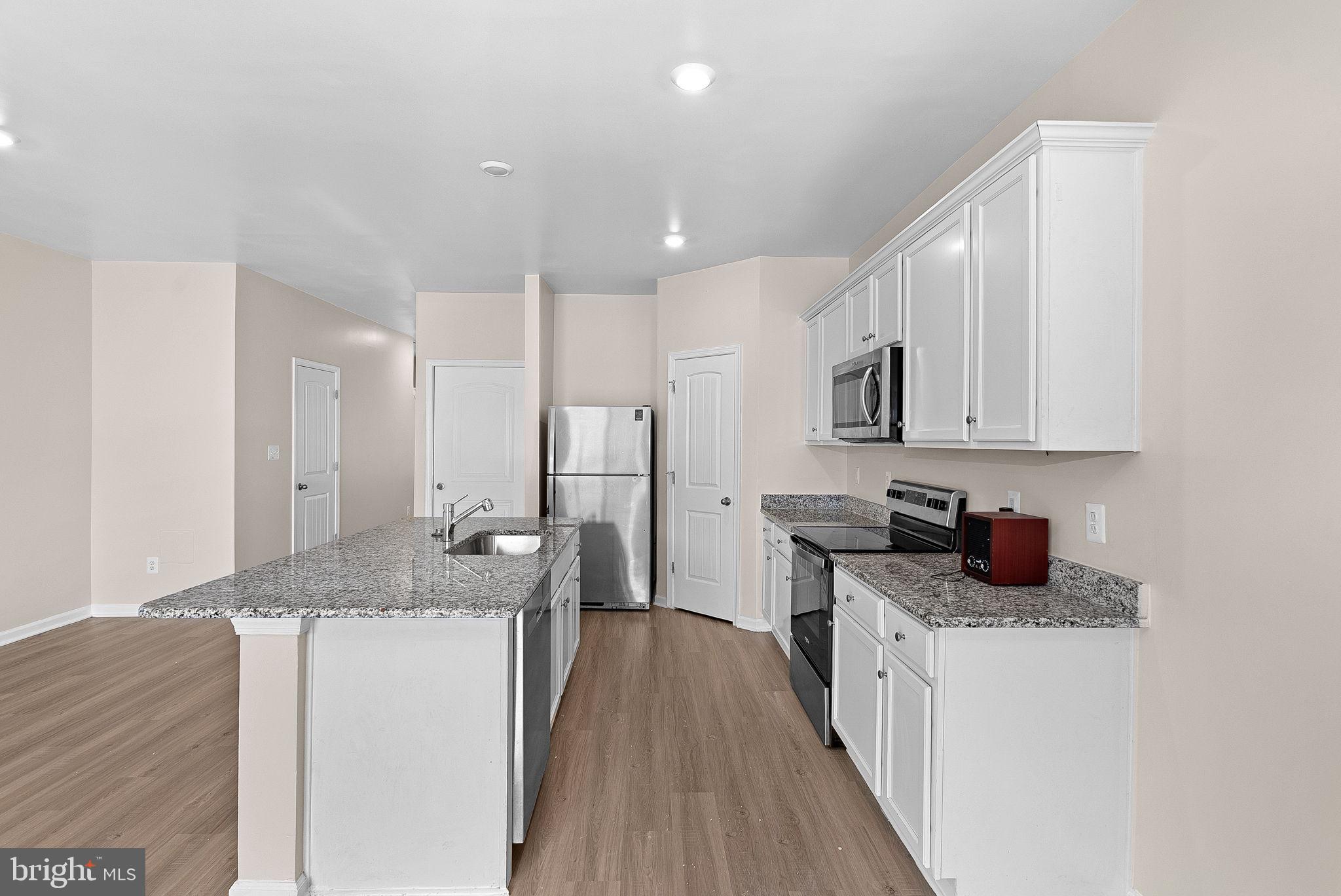 HOMEPLACE AT RIVERSIDE - Residential