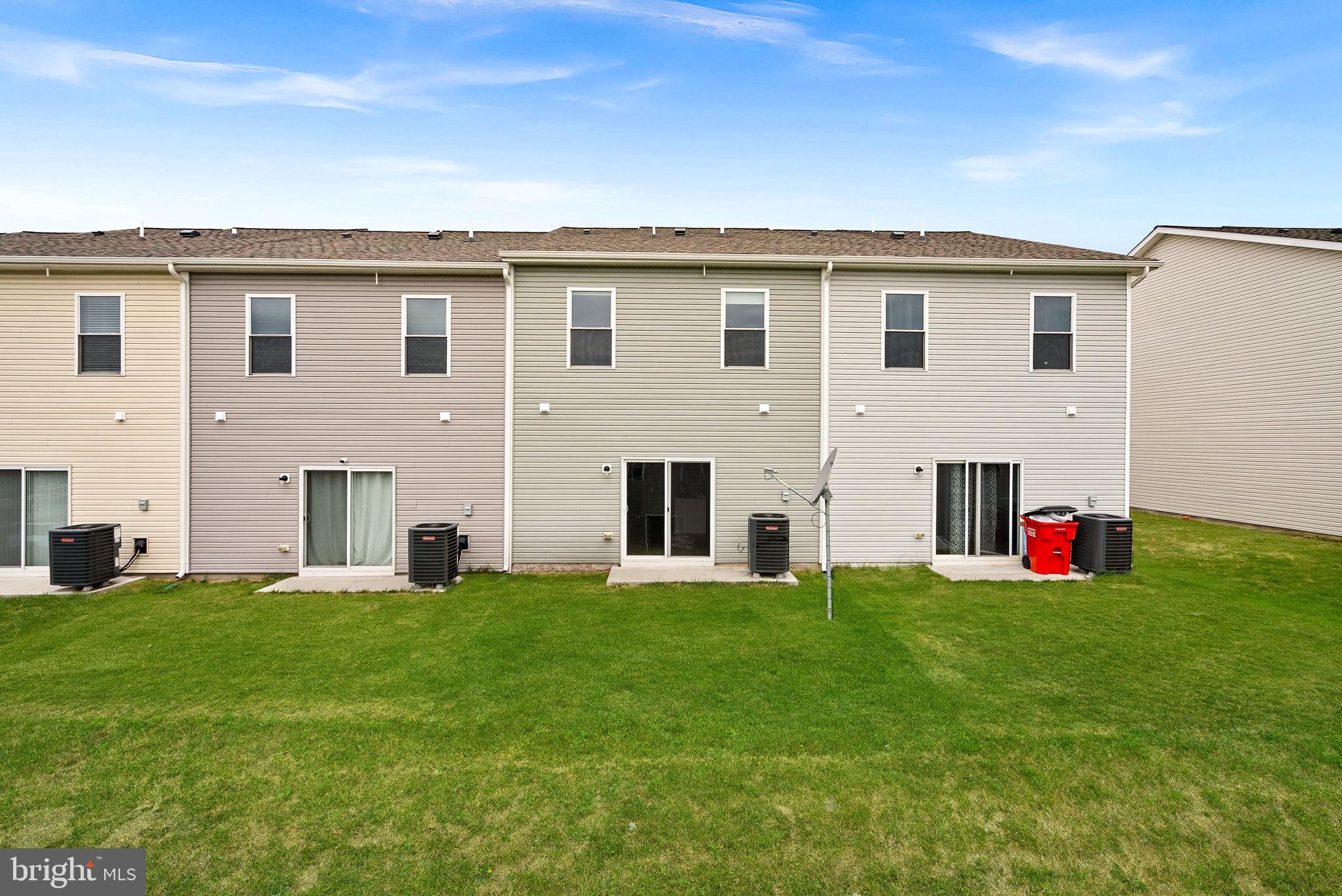 HOMEPLACE AT RIVERSIDE - Residential