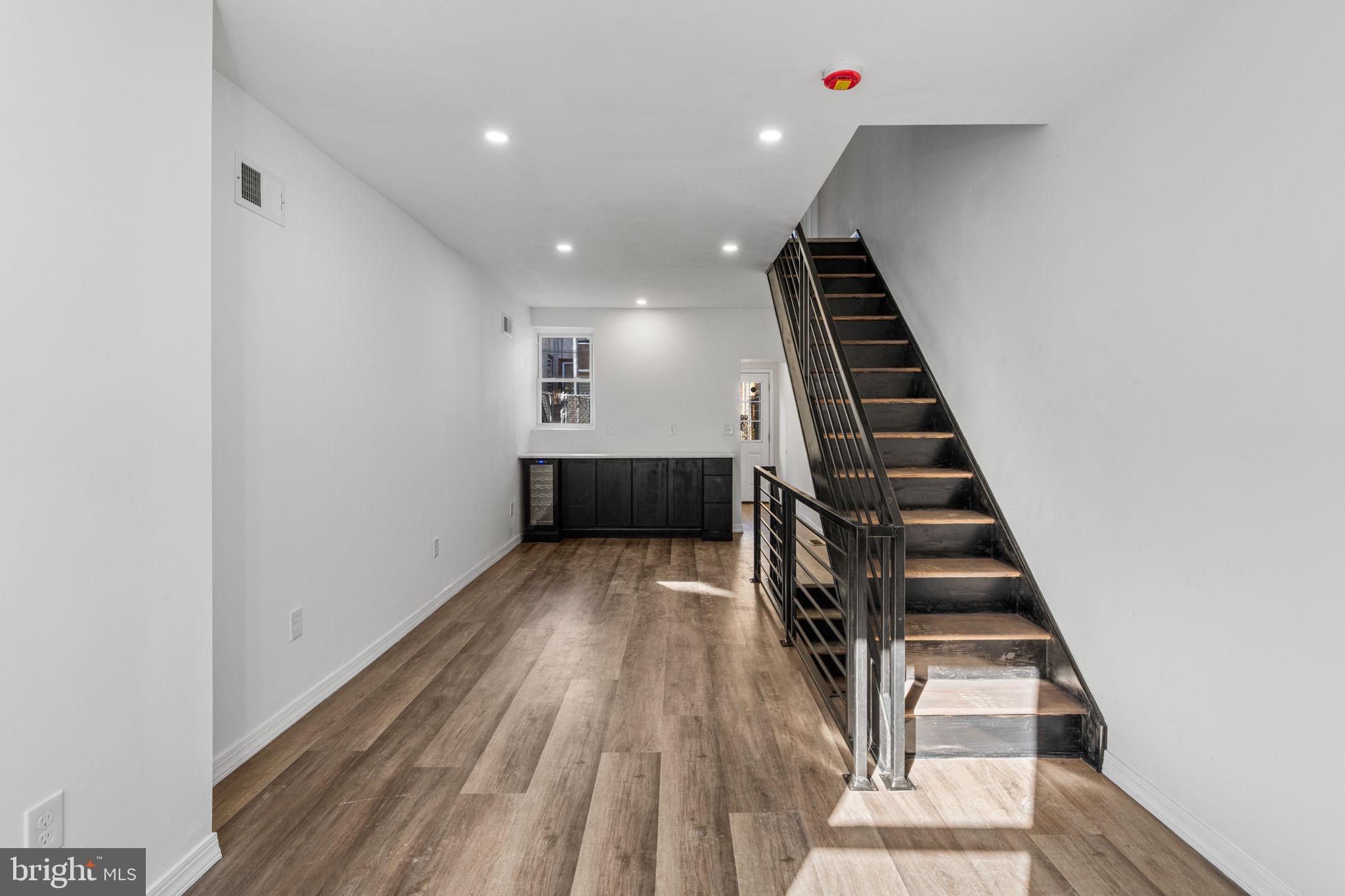 RICHMOND - Residential