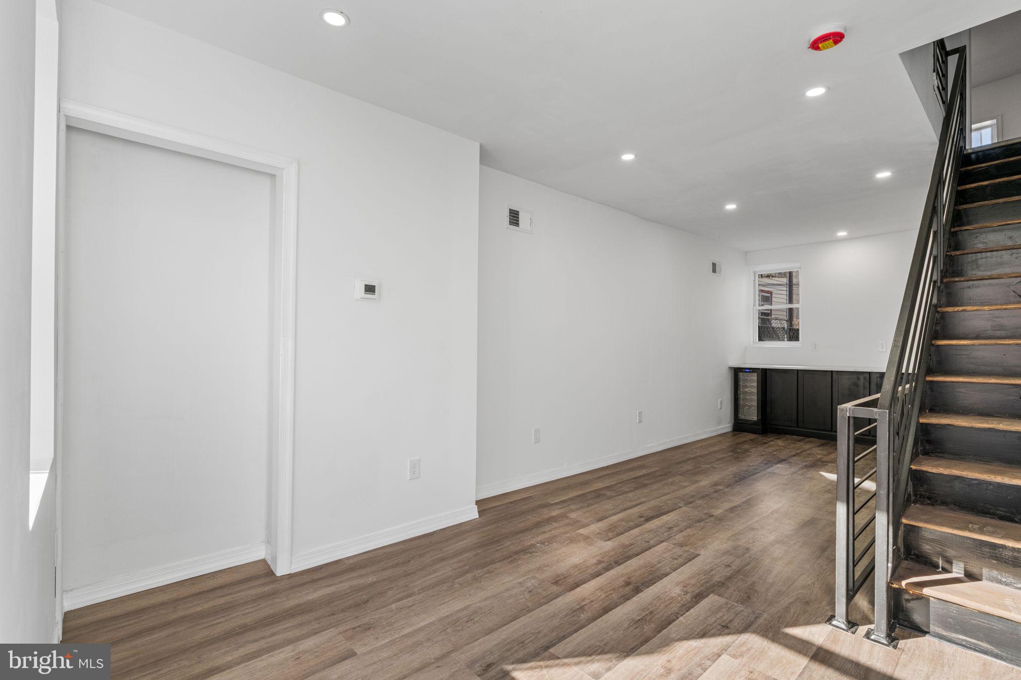 RICHMOND - Residential