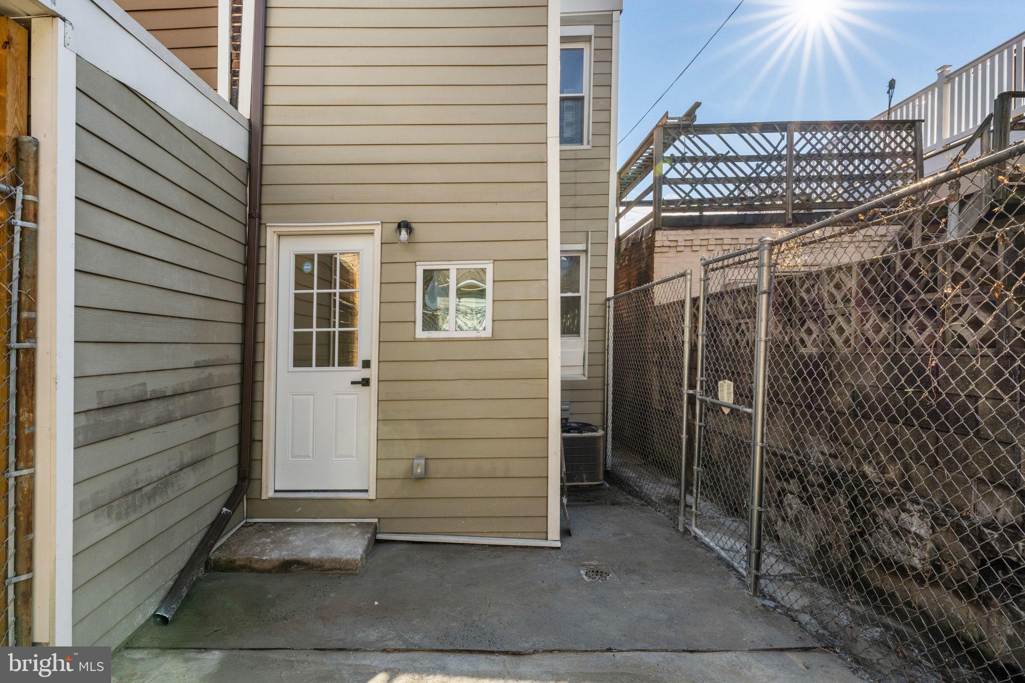 RICHMOND - Residential