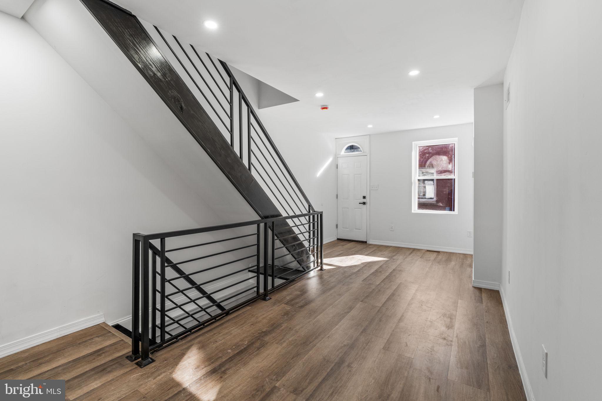 RICHMOND - Residential