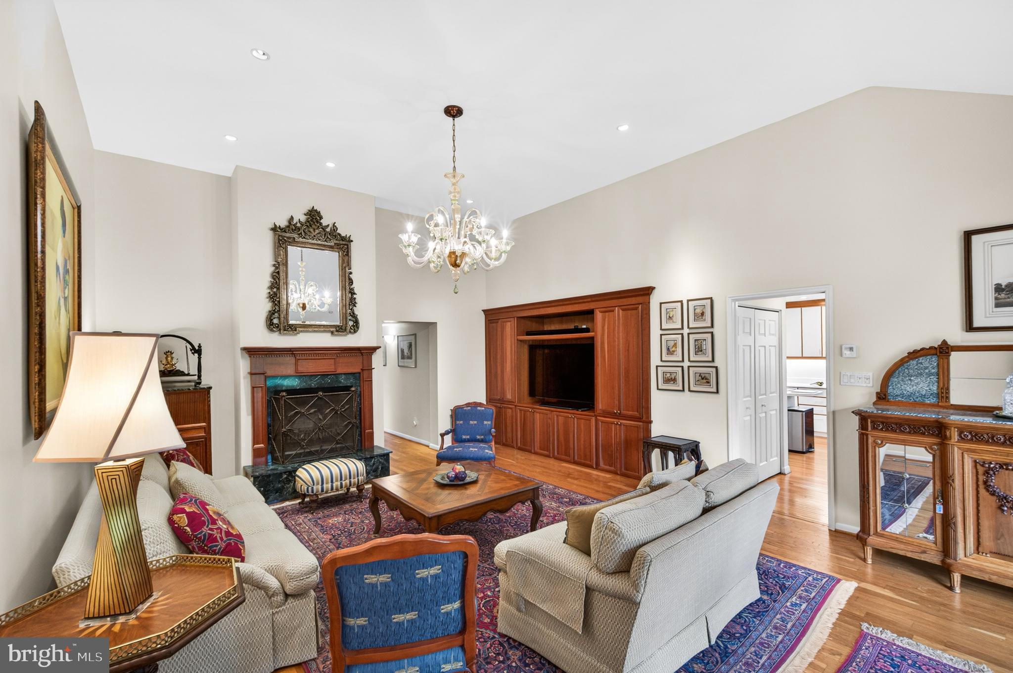THE CLOISTERS OF FAIRFAX - Residential