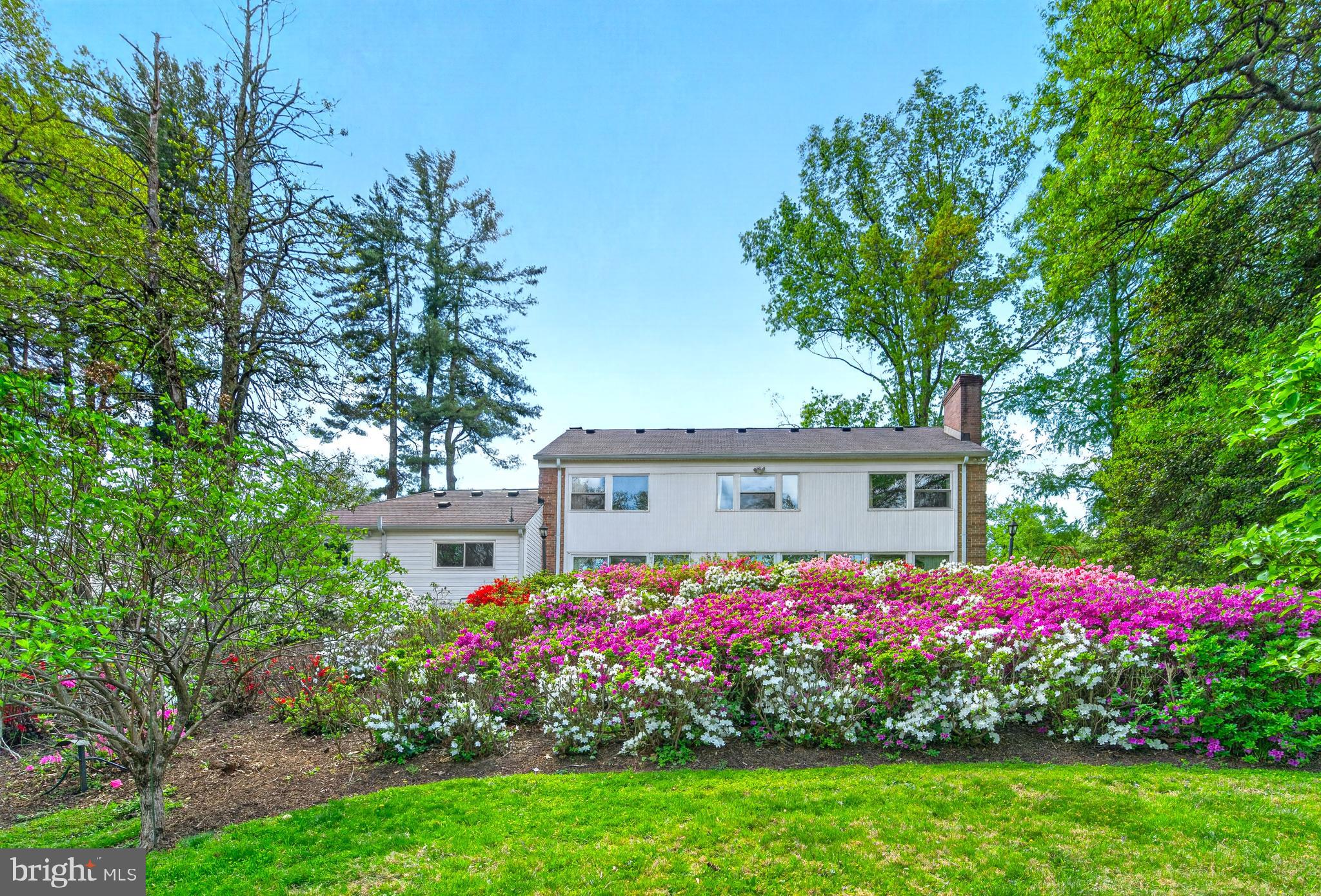 THE CLOISTERS OF FAIRFAX - Residential