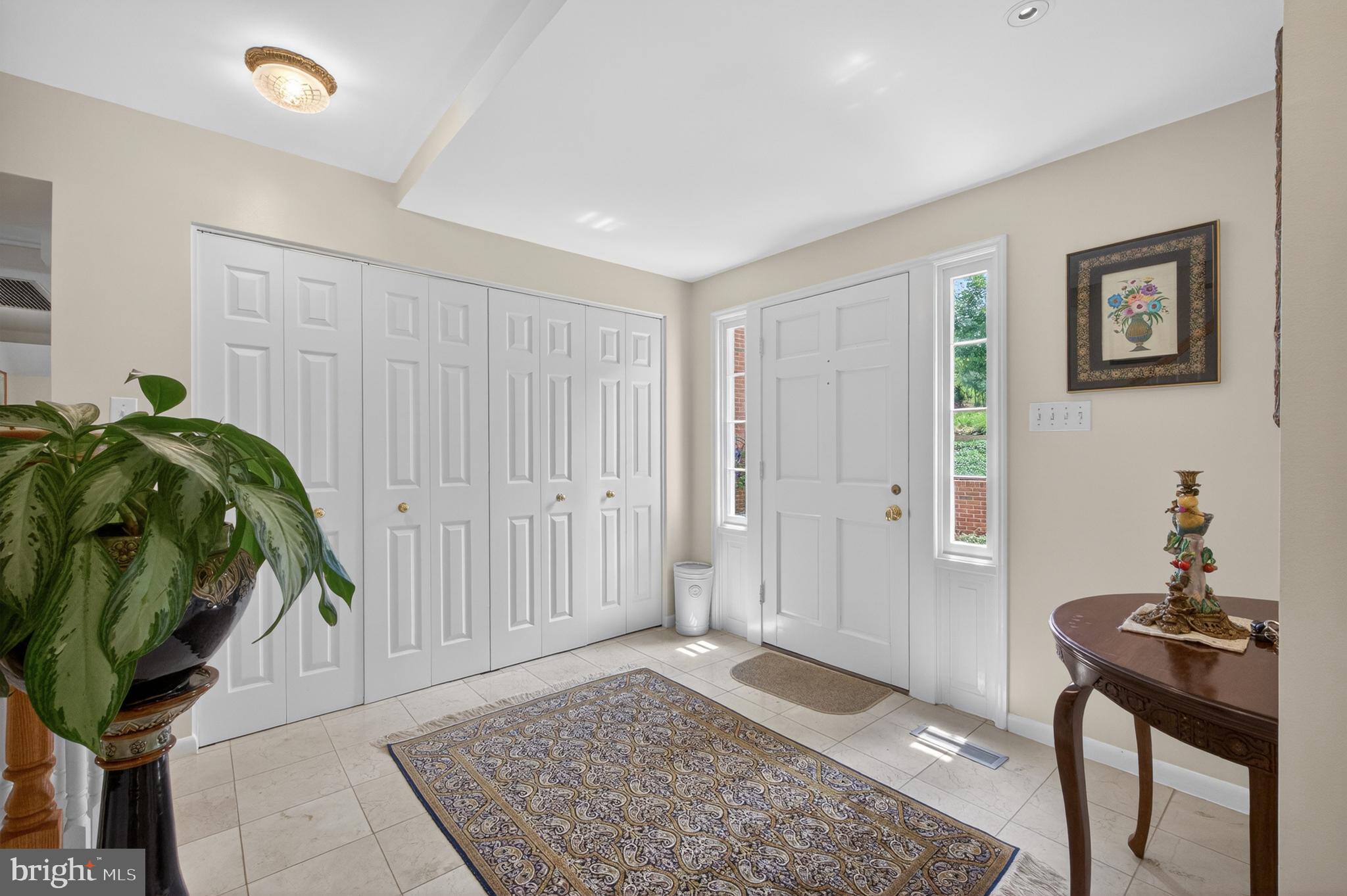 THE CLOISTERS OF FAIRFAX - Residential