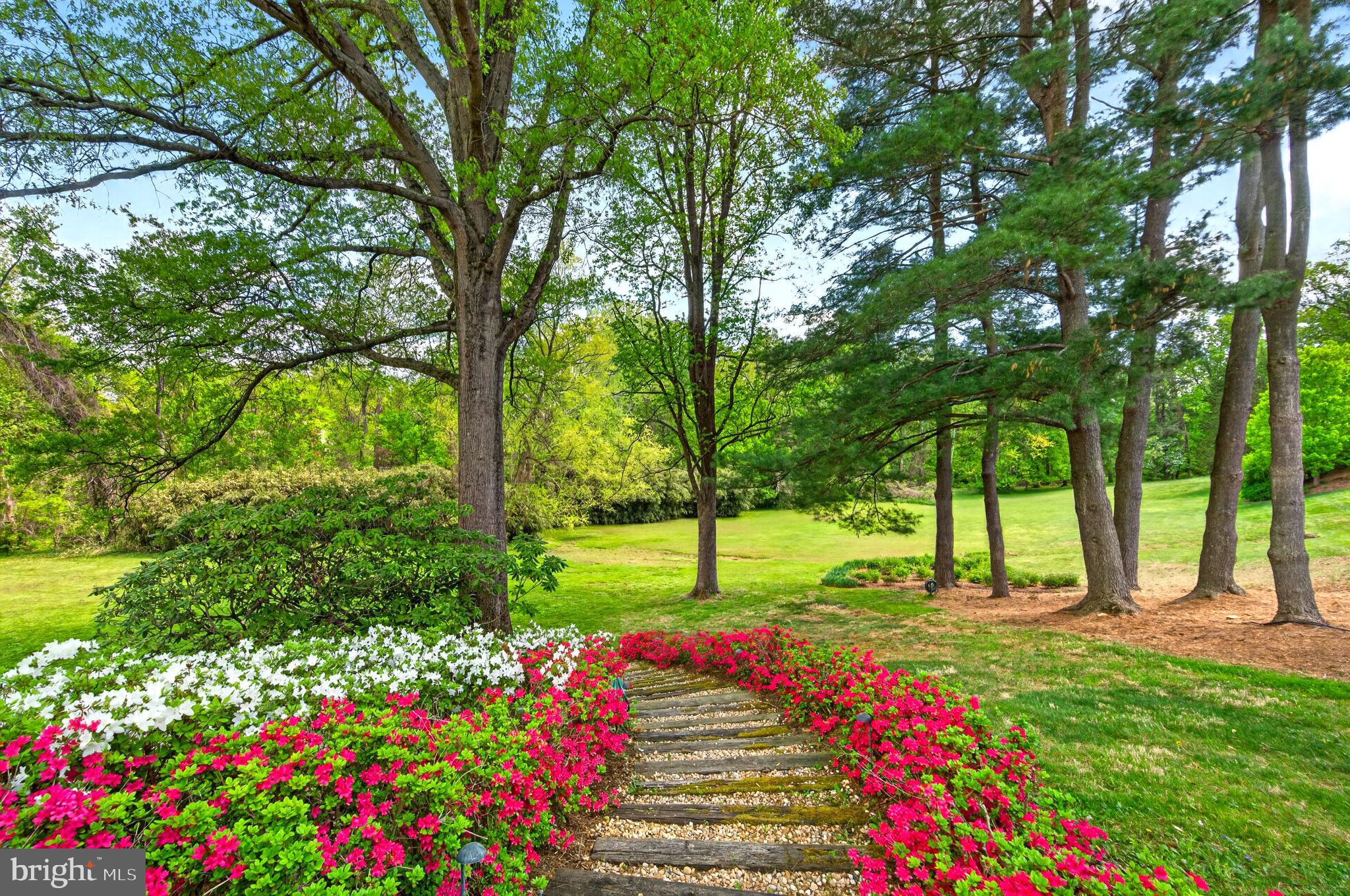THE CLOISTERS OF FAIRFAX - Residential