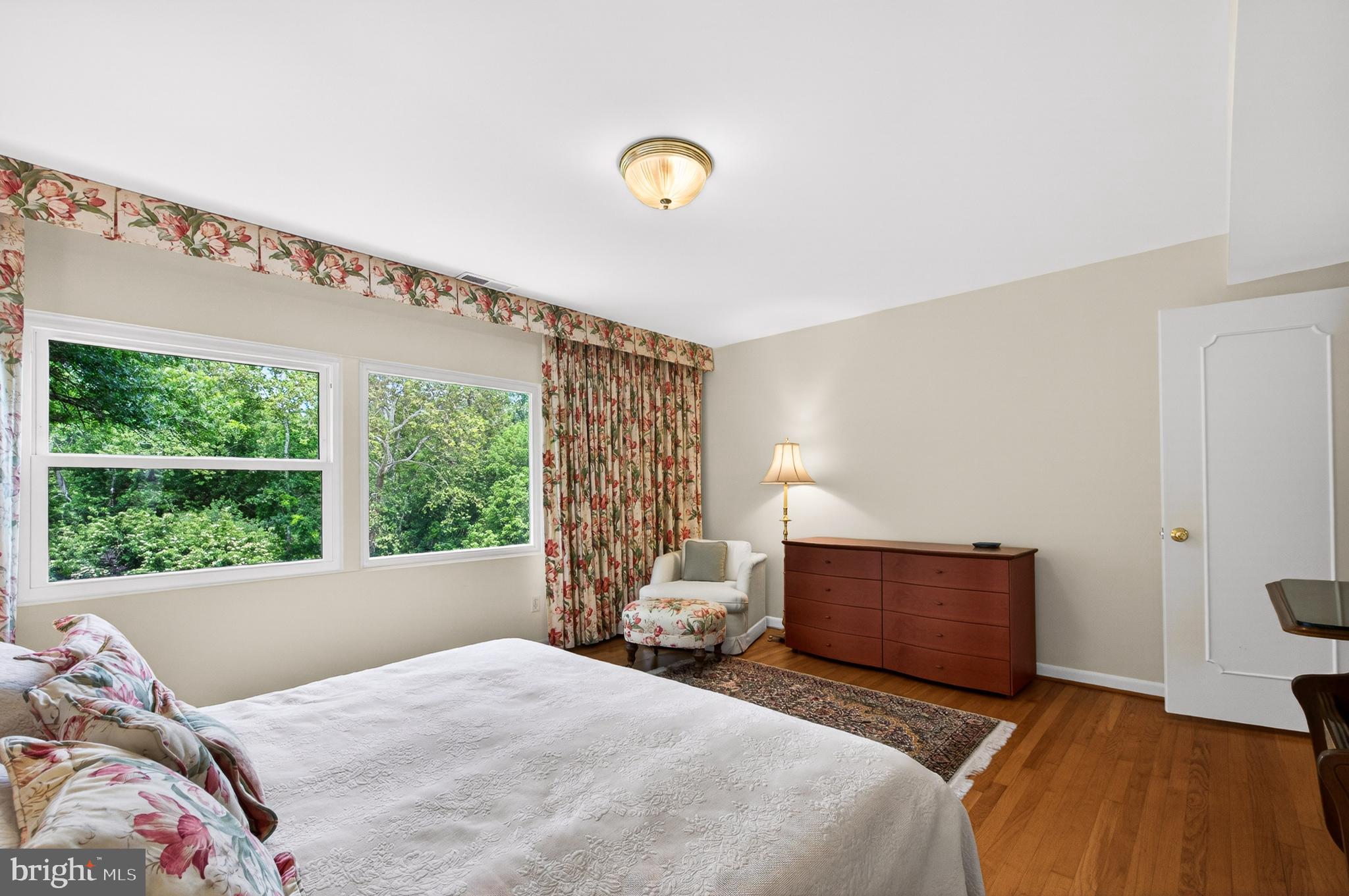 THE CLOISTERS OF FAIRFAX - Residential