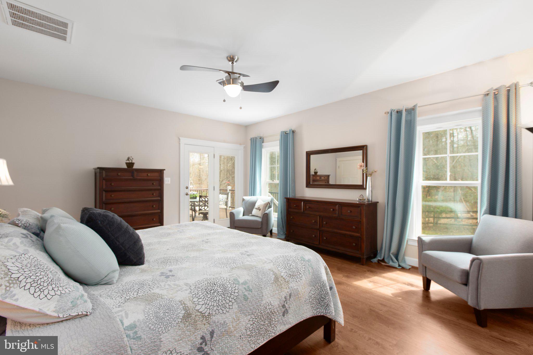 RIVER GLEN - Residential