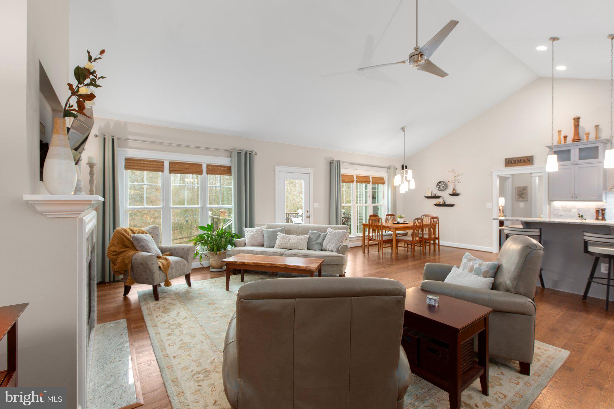 RIVER GLEN - Residential