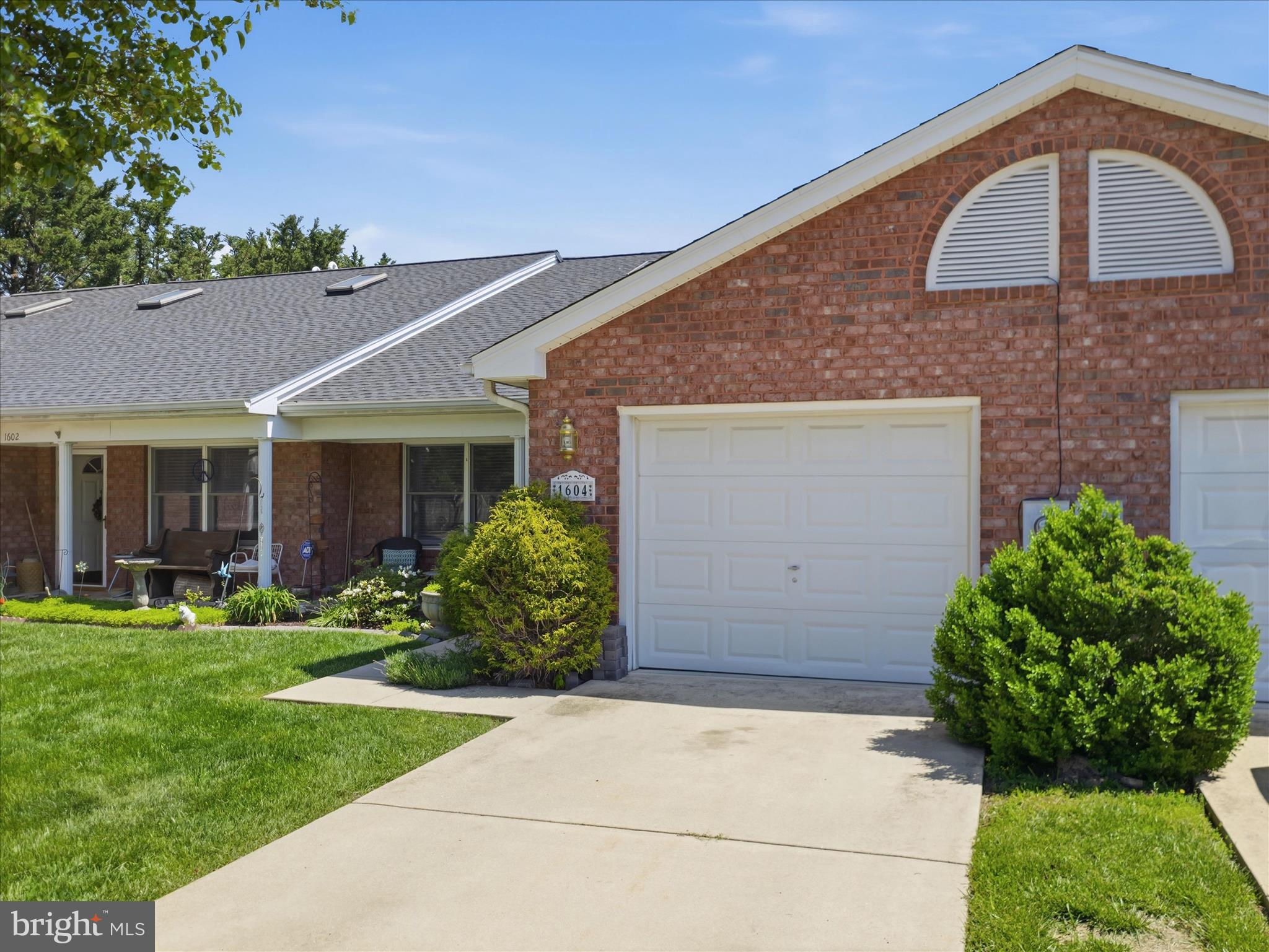 ENGLEBROOK PARK - Residential