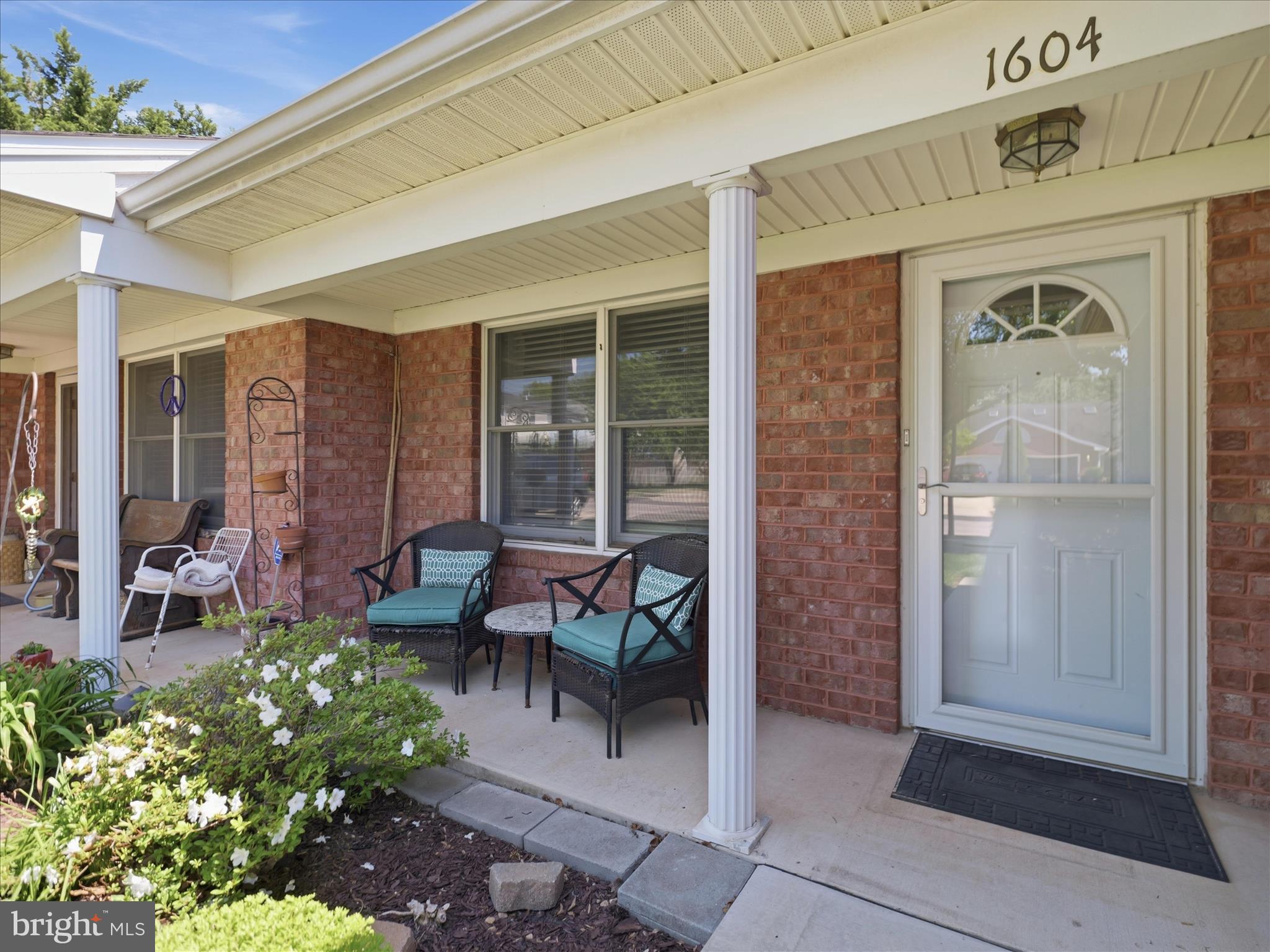ENGLEBROOK PARK - Residential
