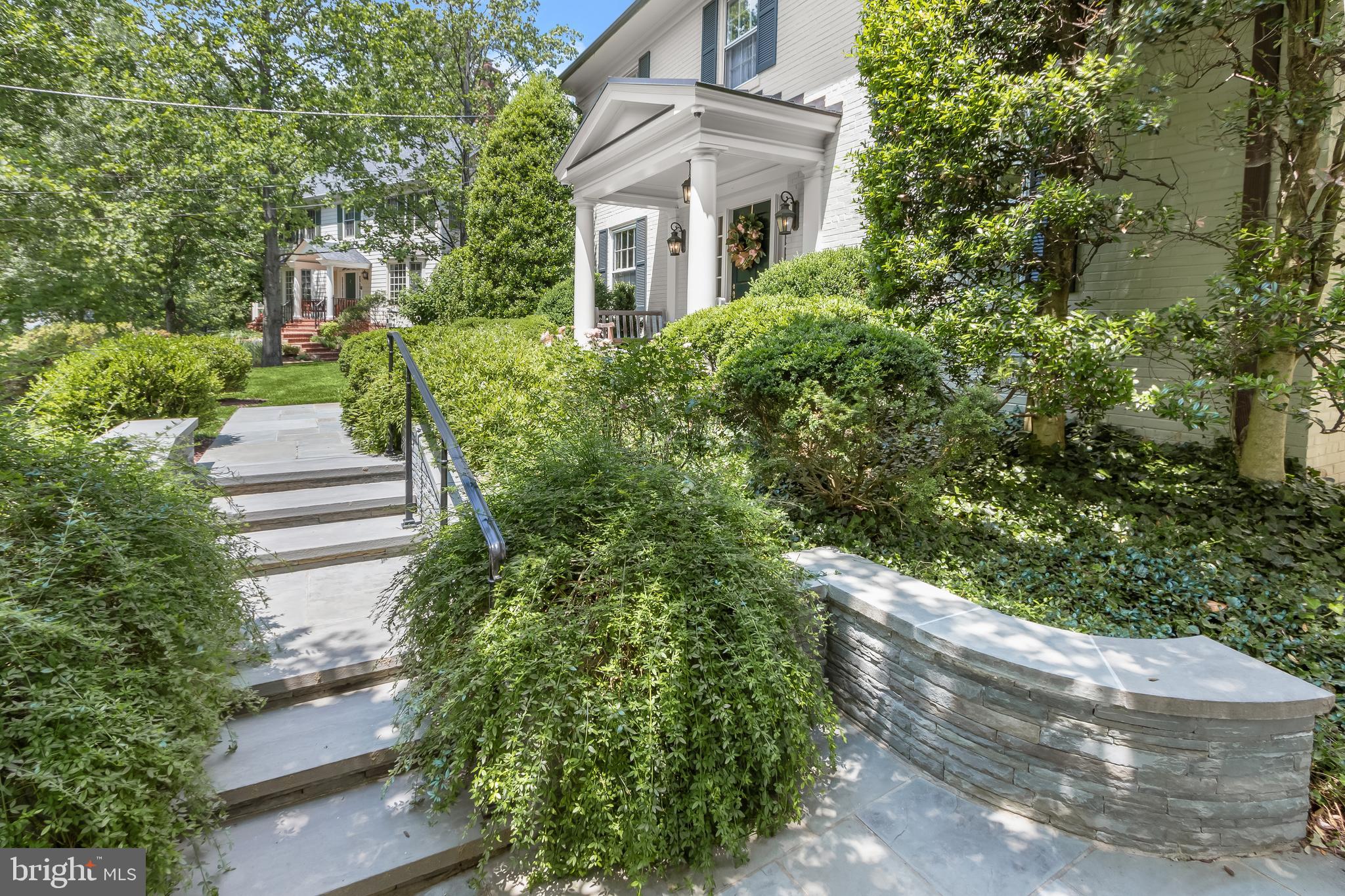 CHEVY CHASE - Residential