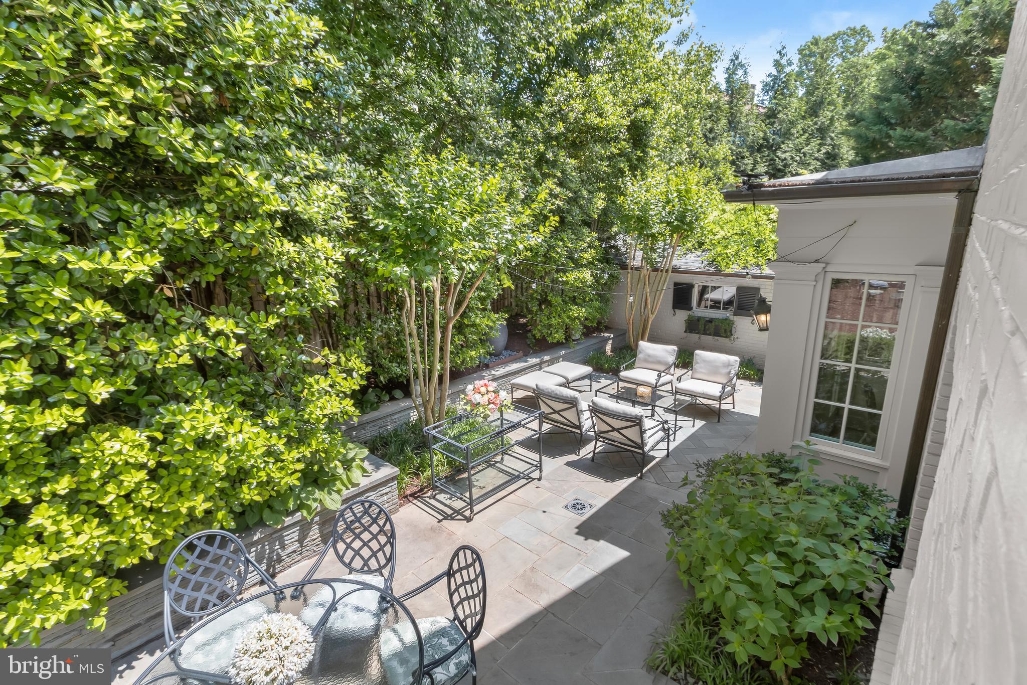 CHEVY CHASE - Residential