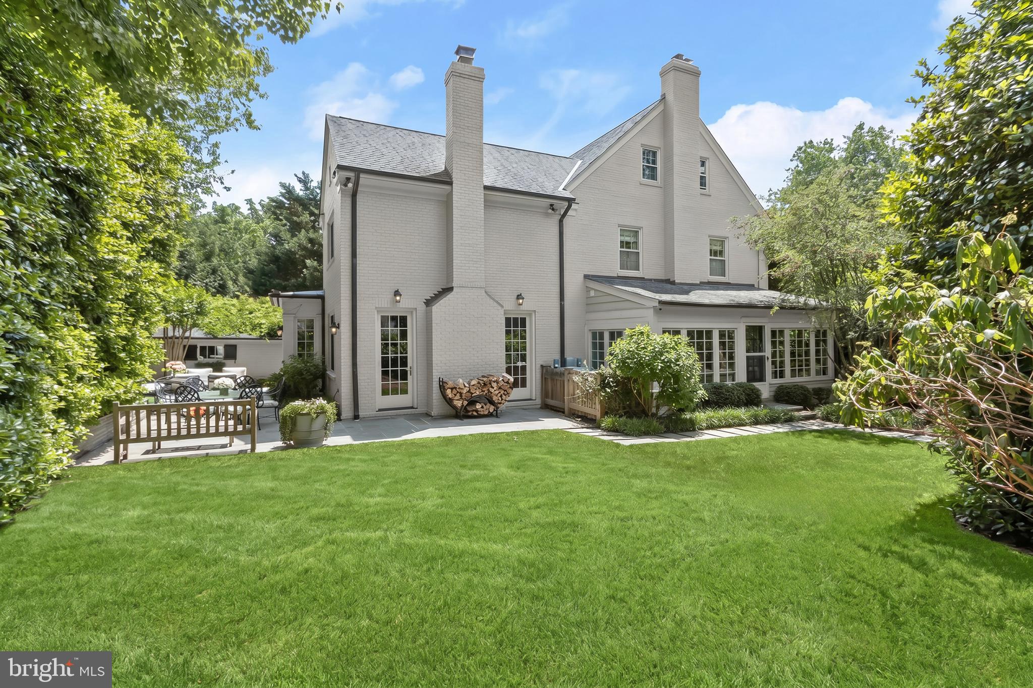 CHEVY CHASE - Residential