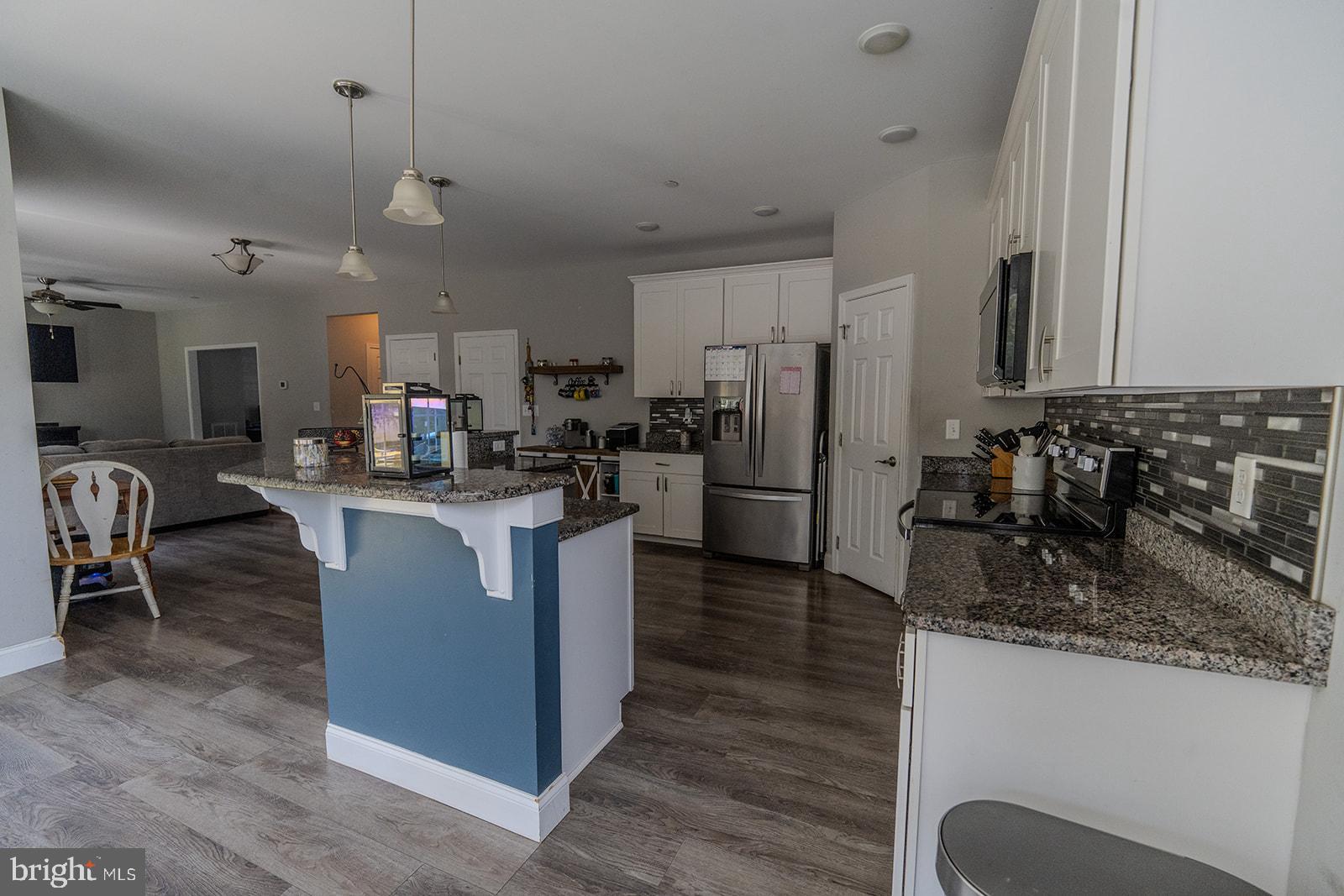 THE CROSSINGS AT RIVERSIDE FARMS - Residential