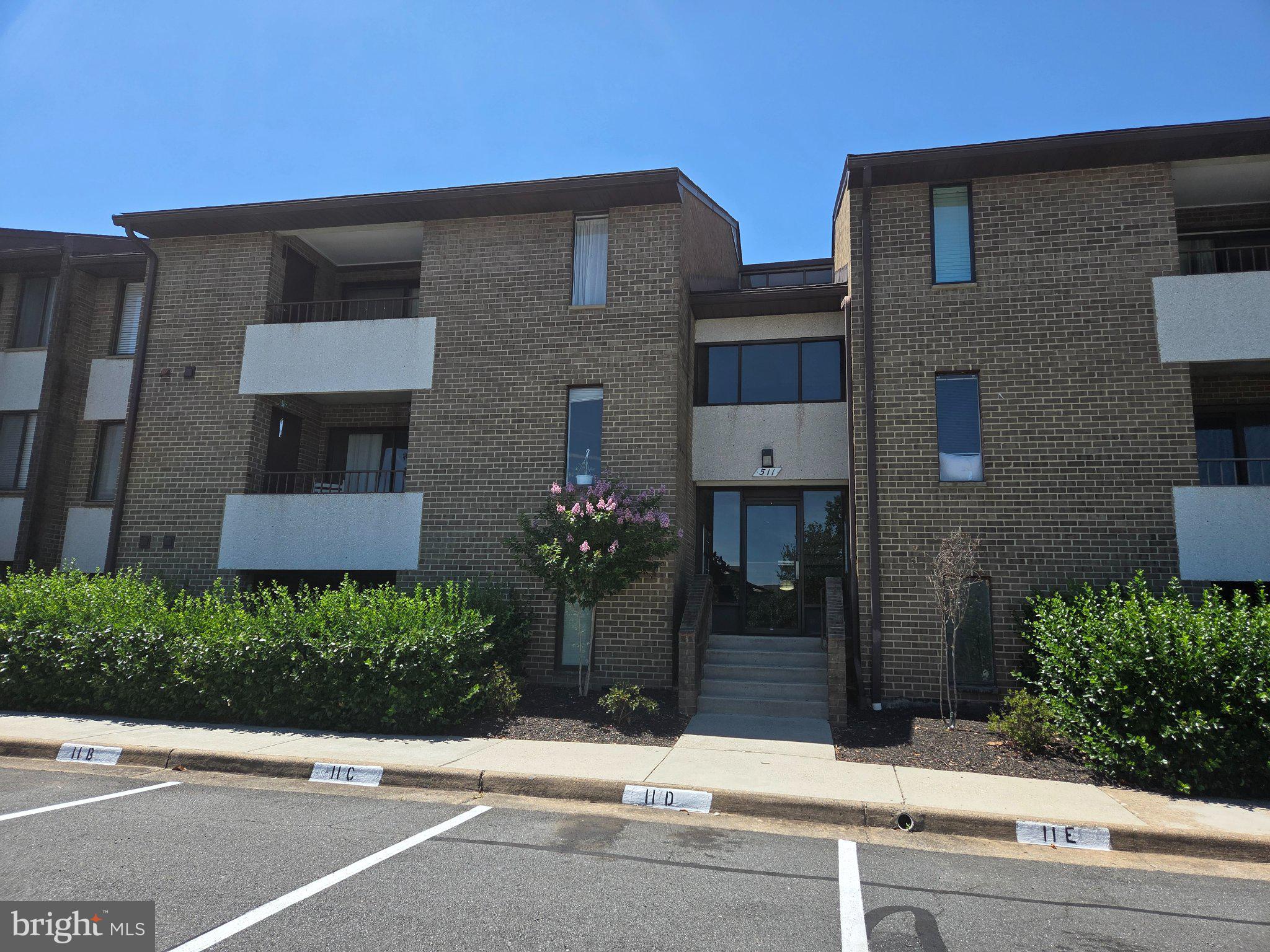 JEFFERSON MEWS - Residential